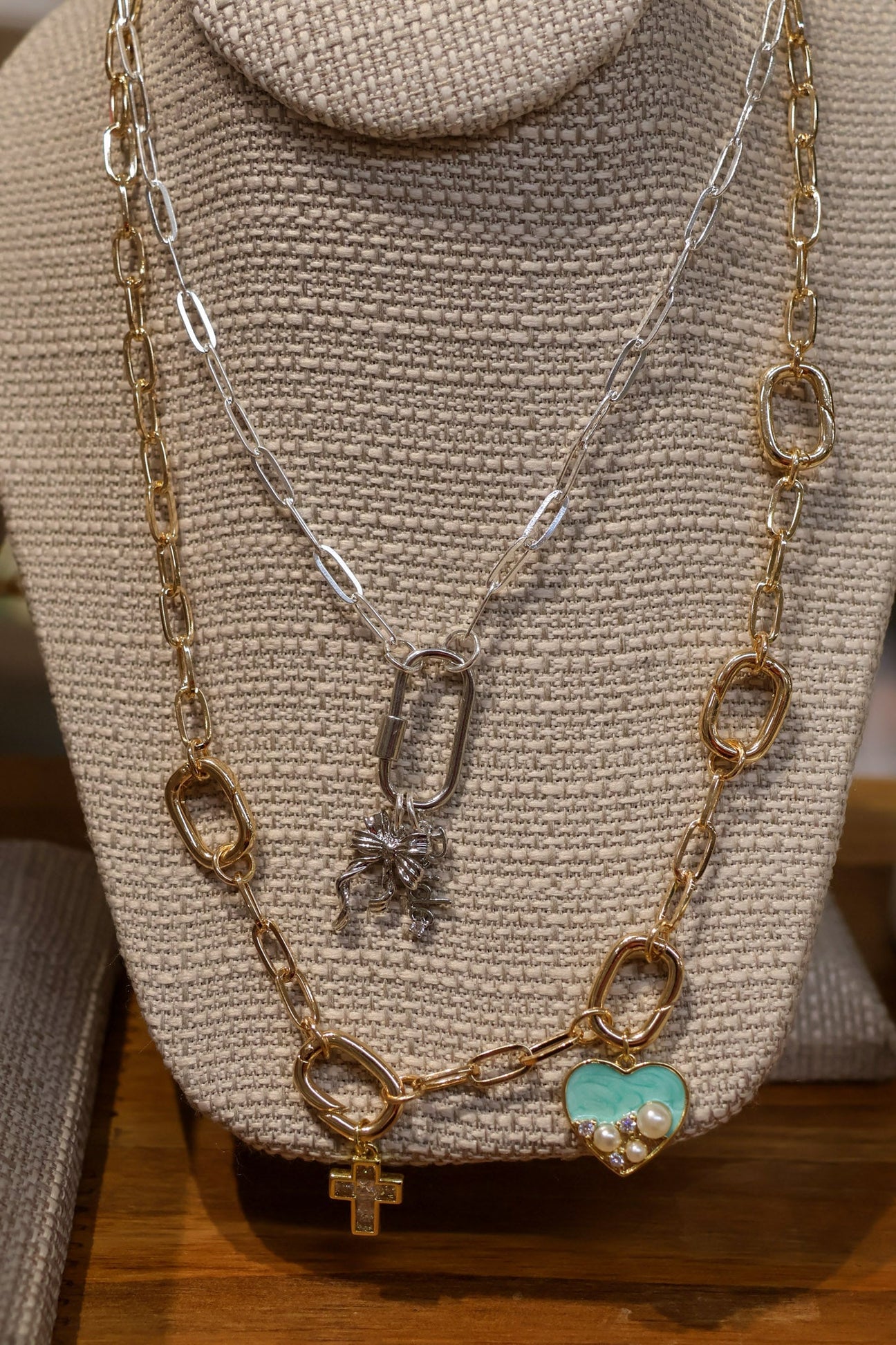 Charm Bar