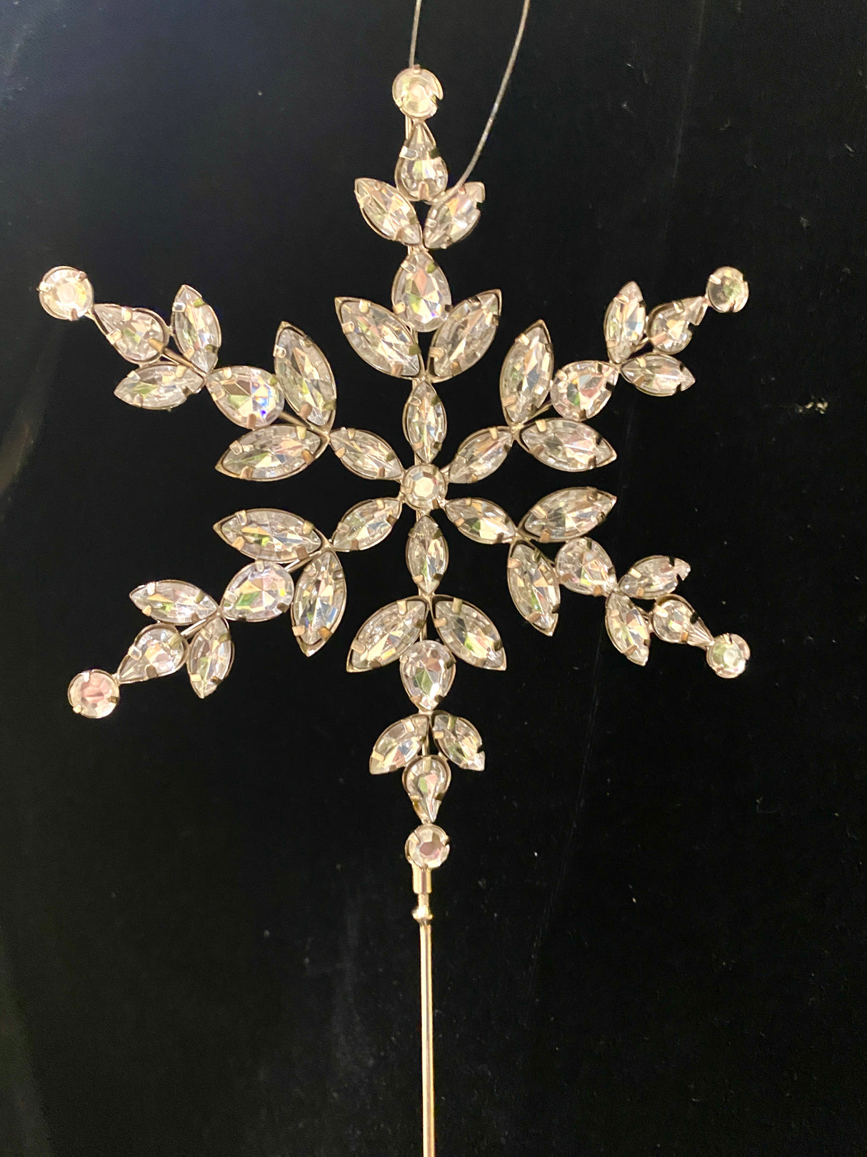 Jewel Snowflake Pick