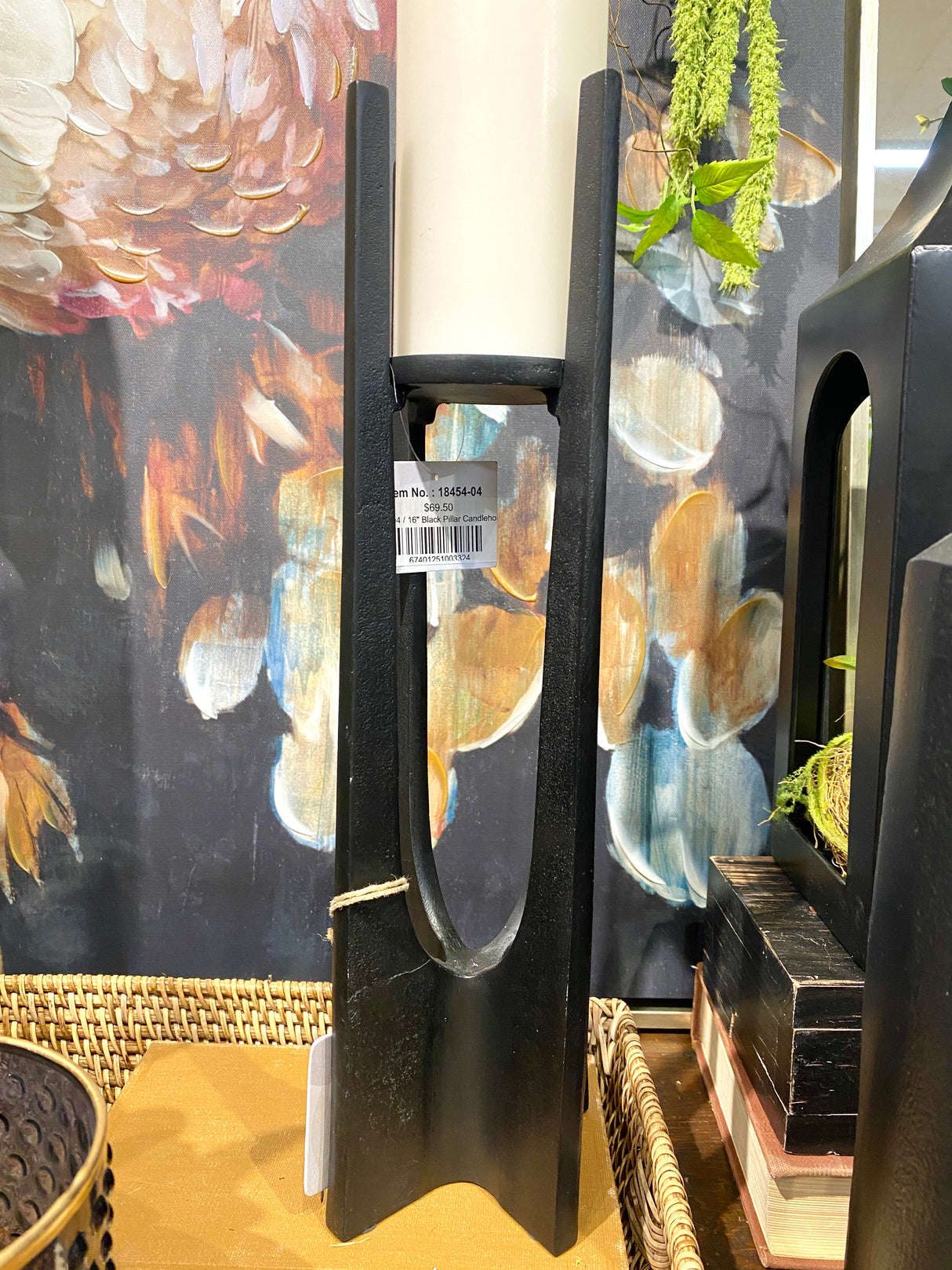 16" Black Pillar Candleholder