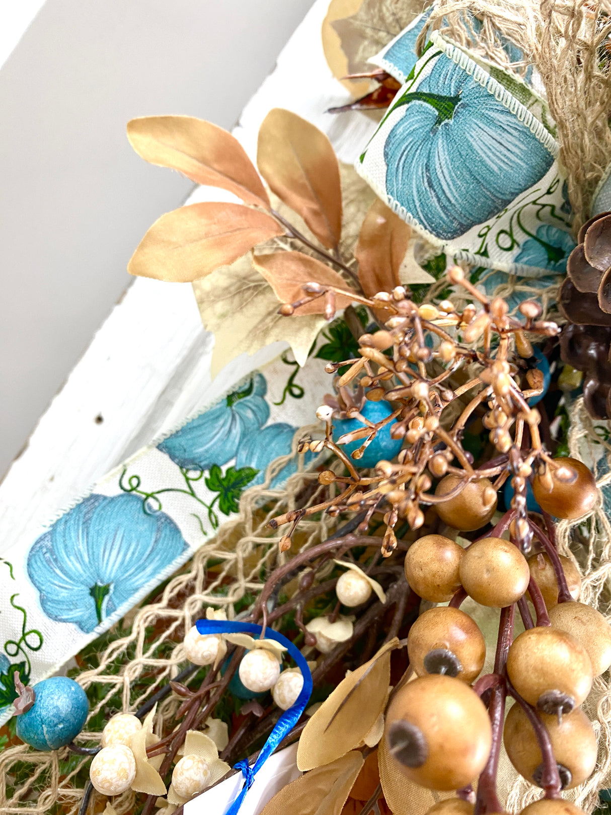 28" Sweet Autumn Swag