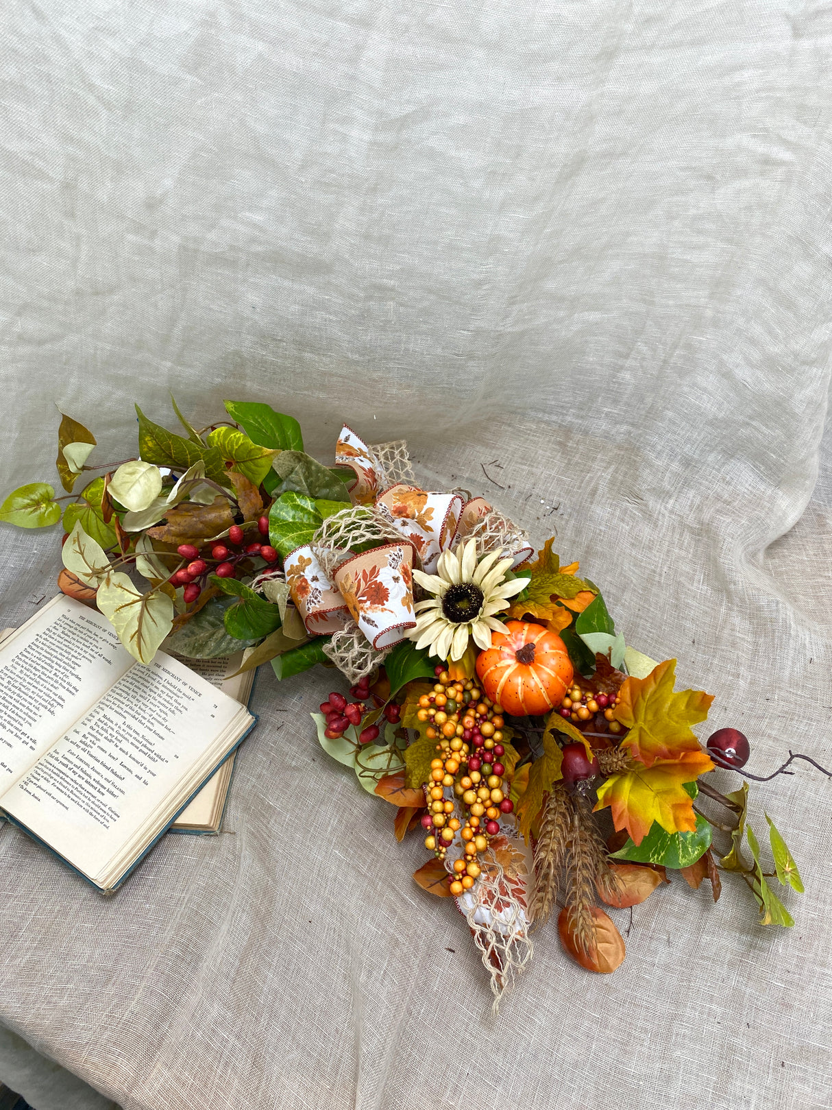 29" September Memories Swag