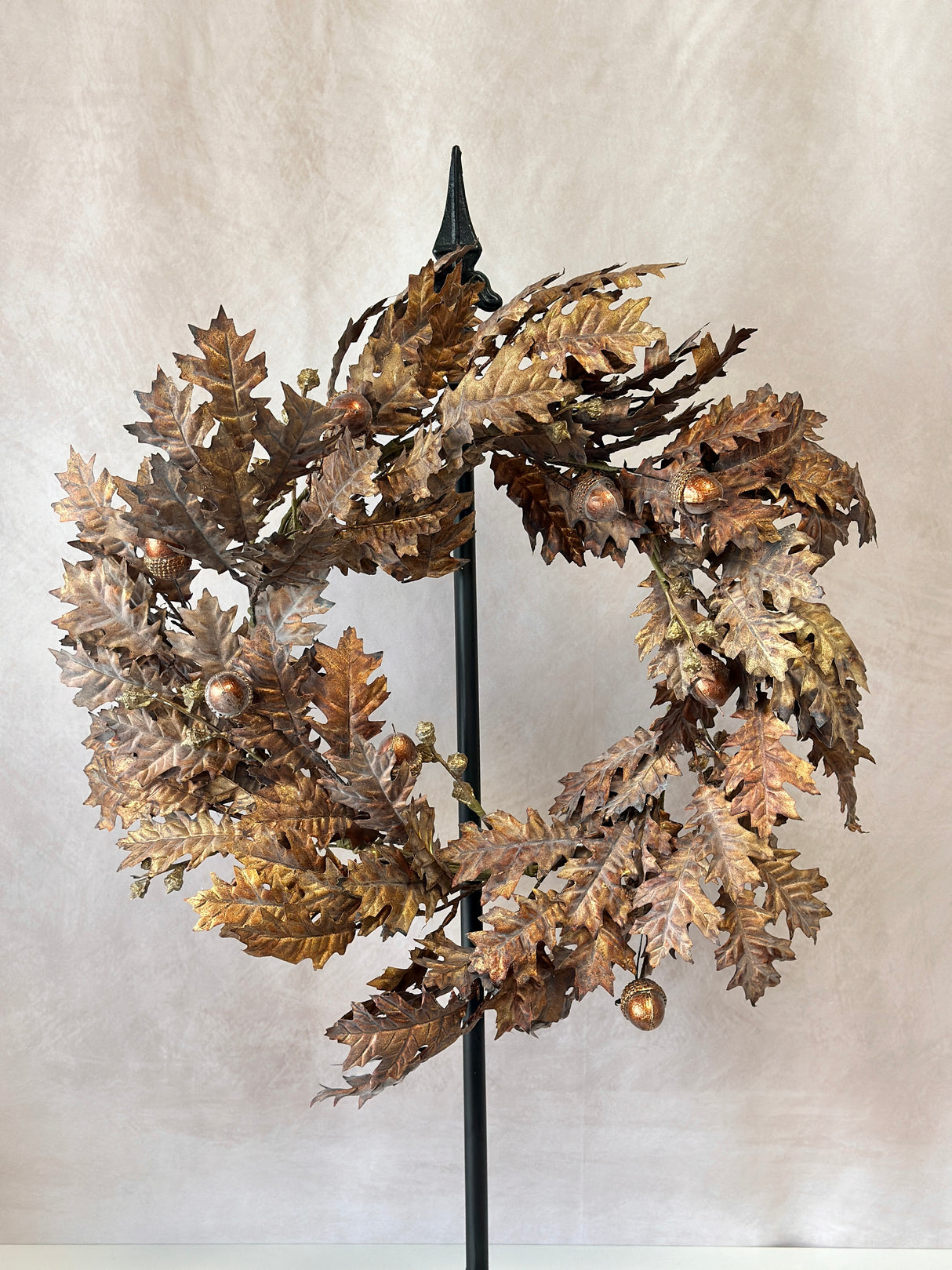 24" Acorn Oak Leaf Wreath