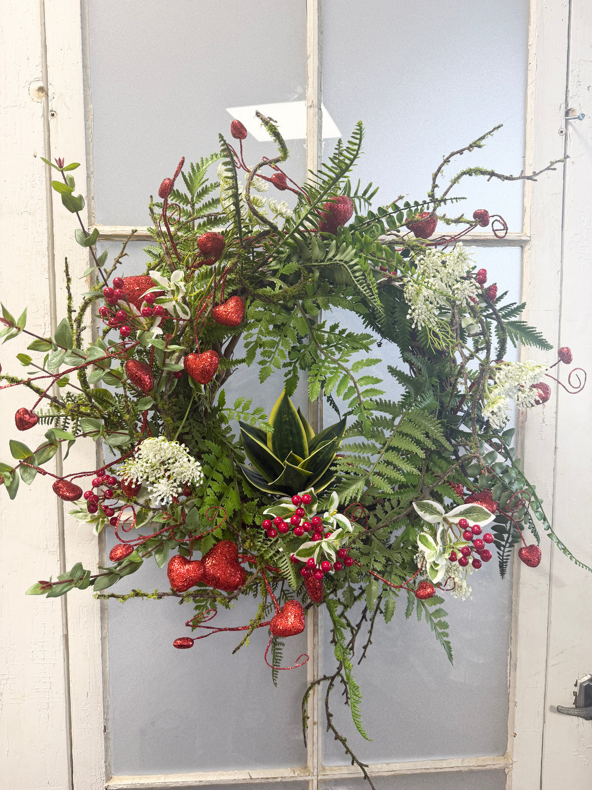 22" Tangled In Love Wreath