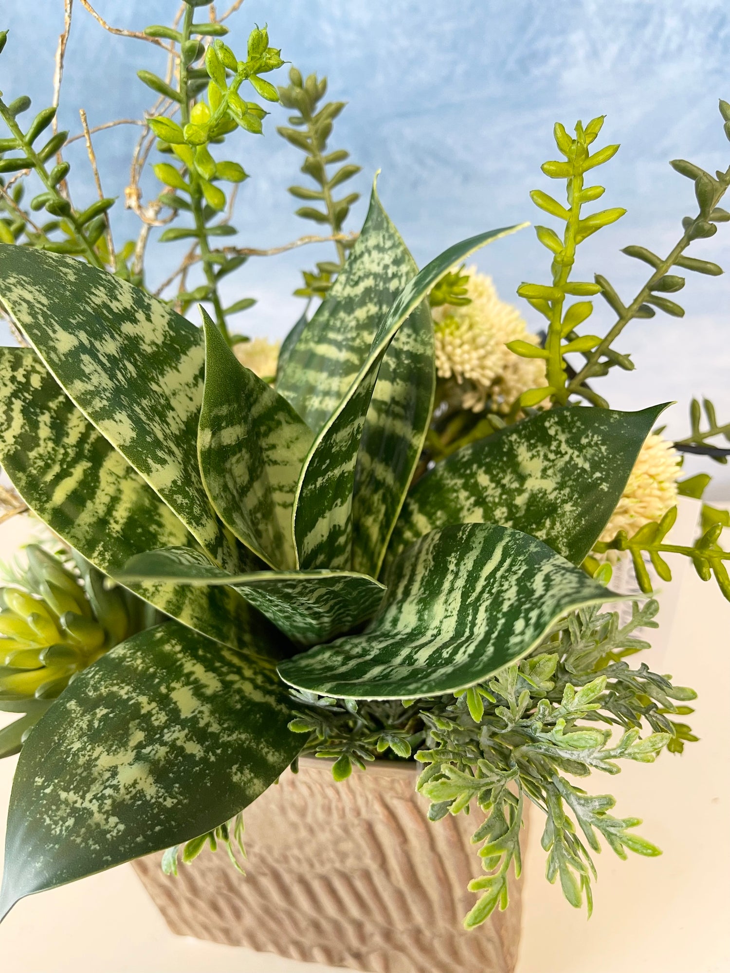 14" Treasuring the Moment Centerpiece