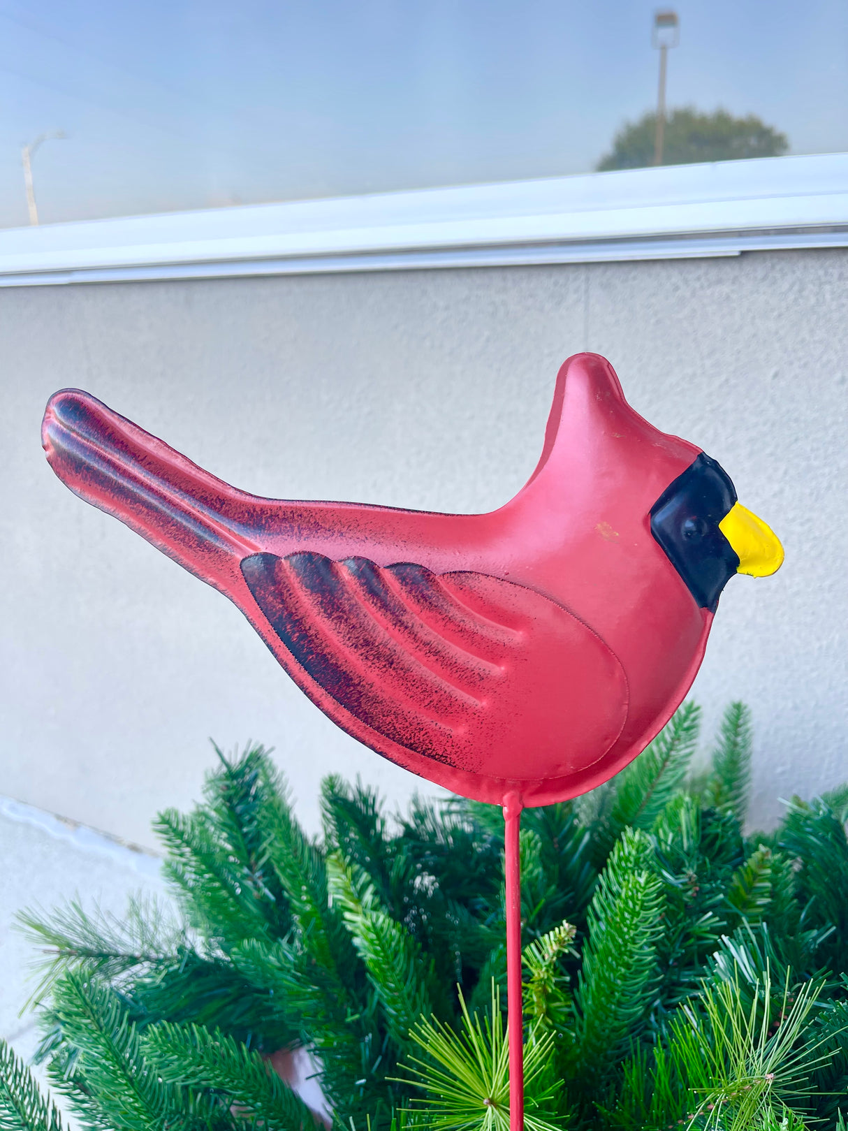 Red Cardinal Stake