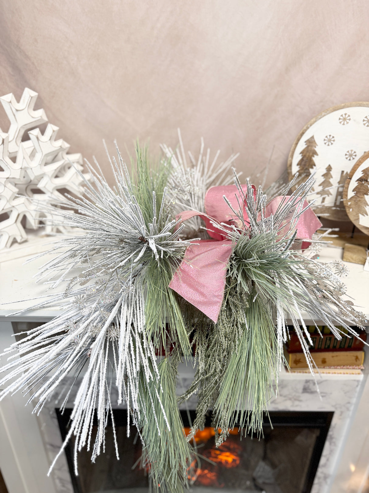 38" Kates Pine Accent Topper