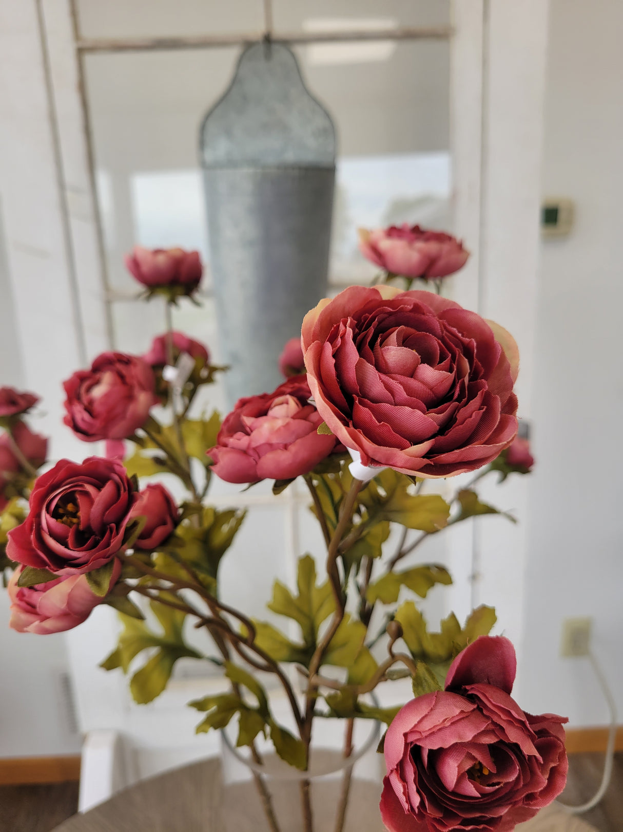 Mauve Ranunculus Cluster Spray
