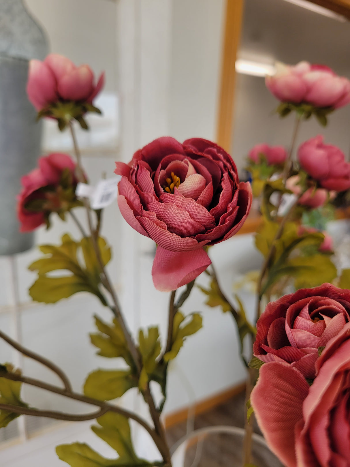 Mauve Ranunculus Cluster Spray