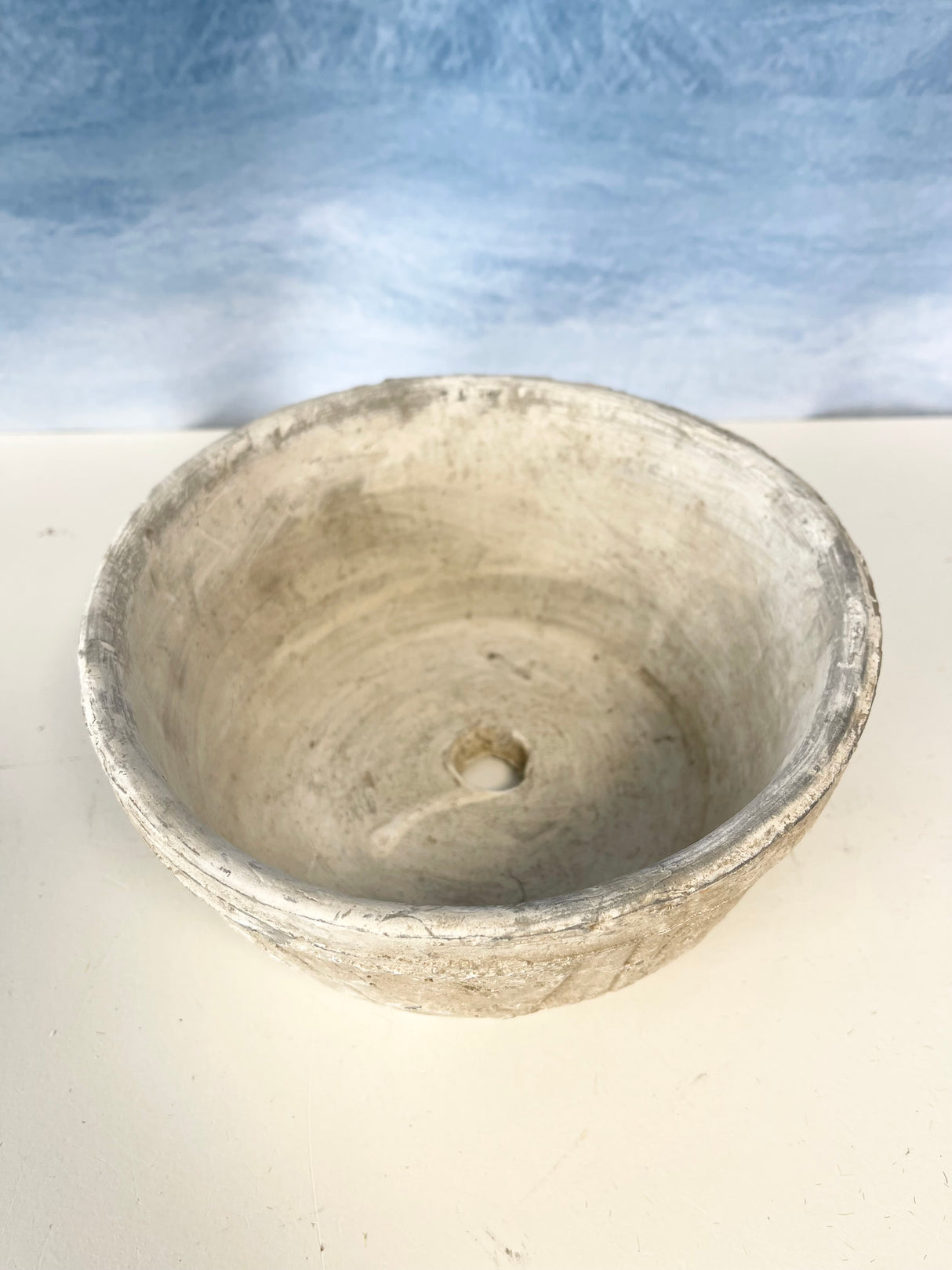 8" Antiqued Whitestone Big Bowl