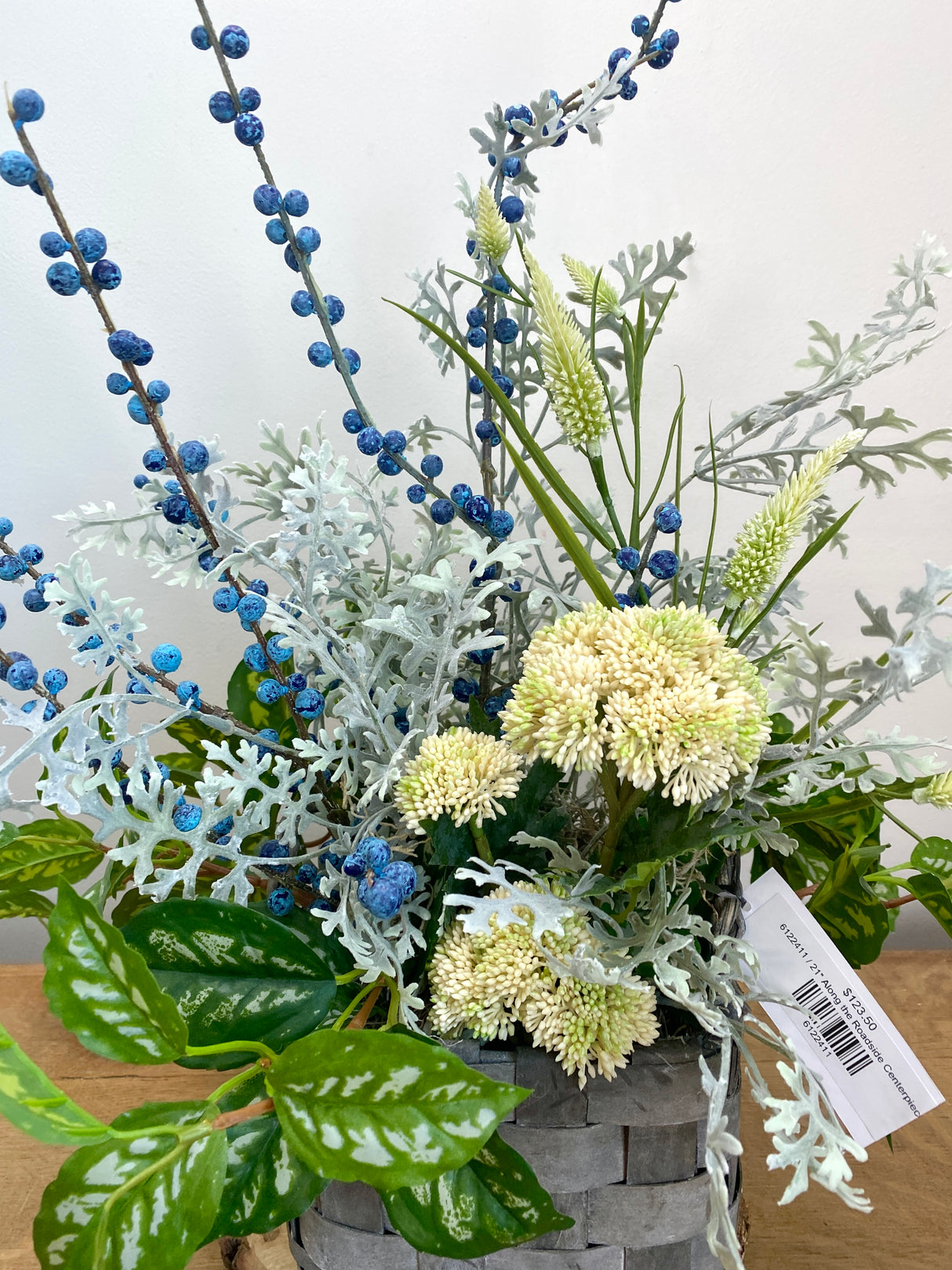 21" Along the Roadside Centerpiece