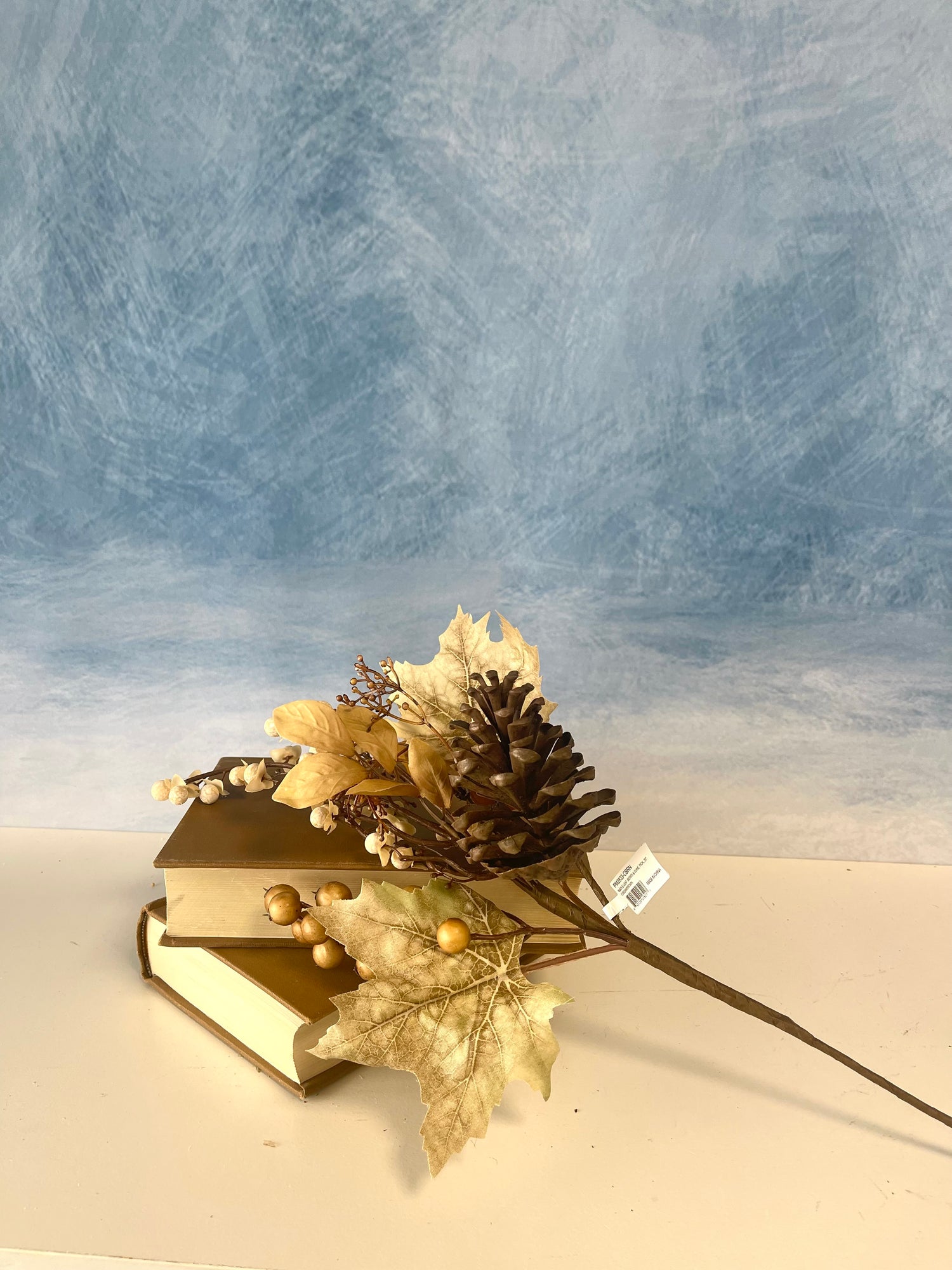 Changing Maple Leaf Pick