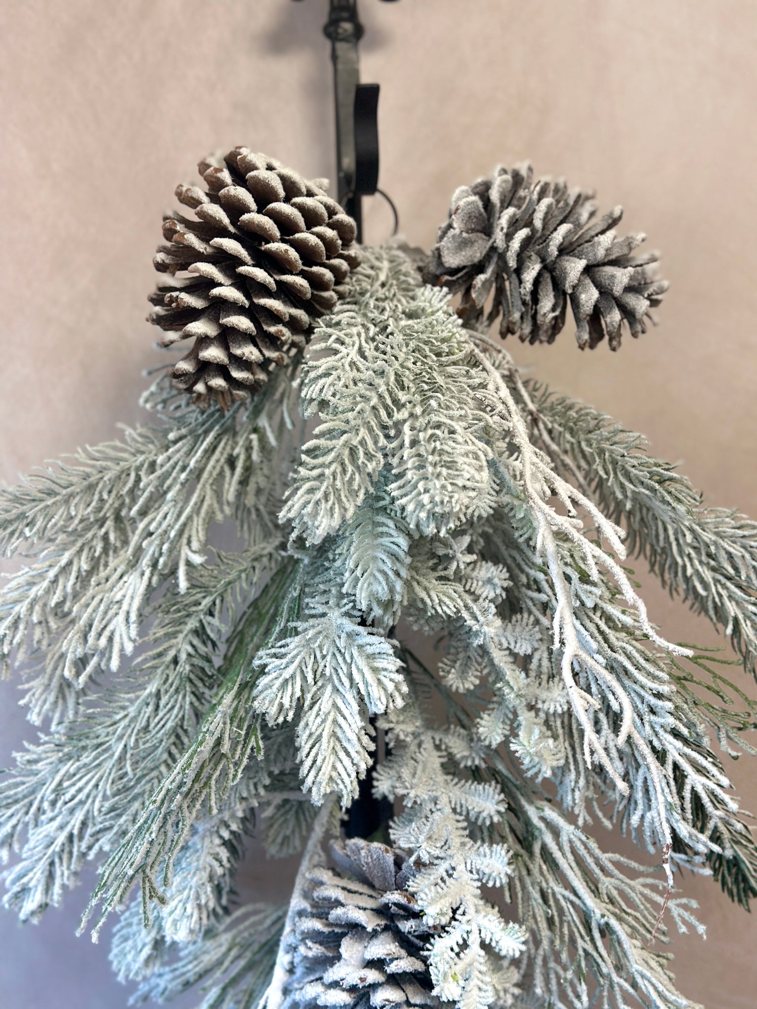 31" Snowfall Pine Teardrop