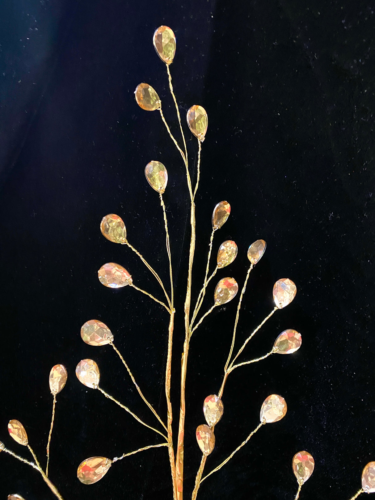 Metallic Beauty Acrylic Berry Spray