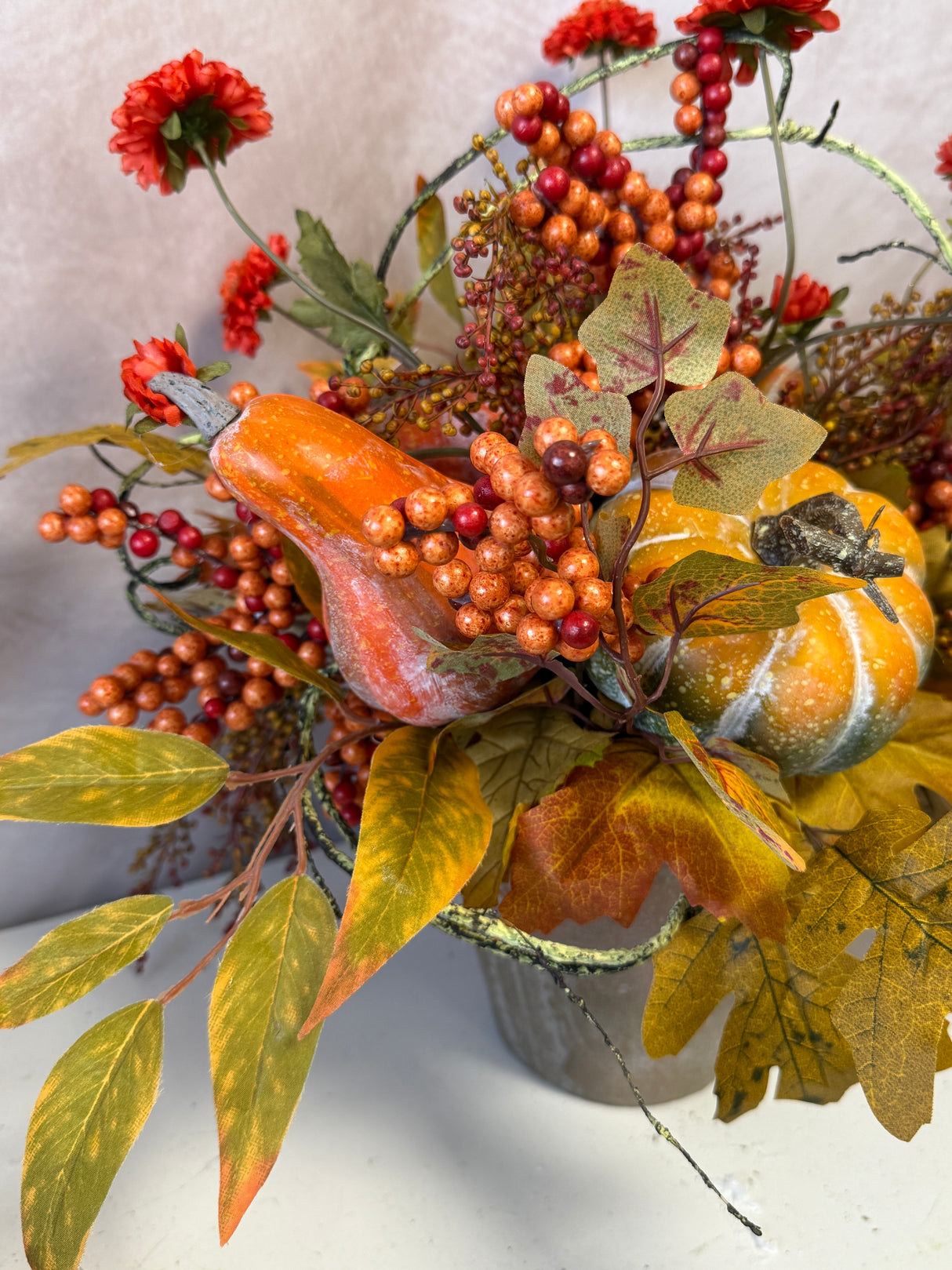 18" Falling Leaves & Pumpkins Please Centerpiece