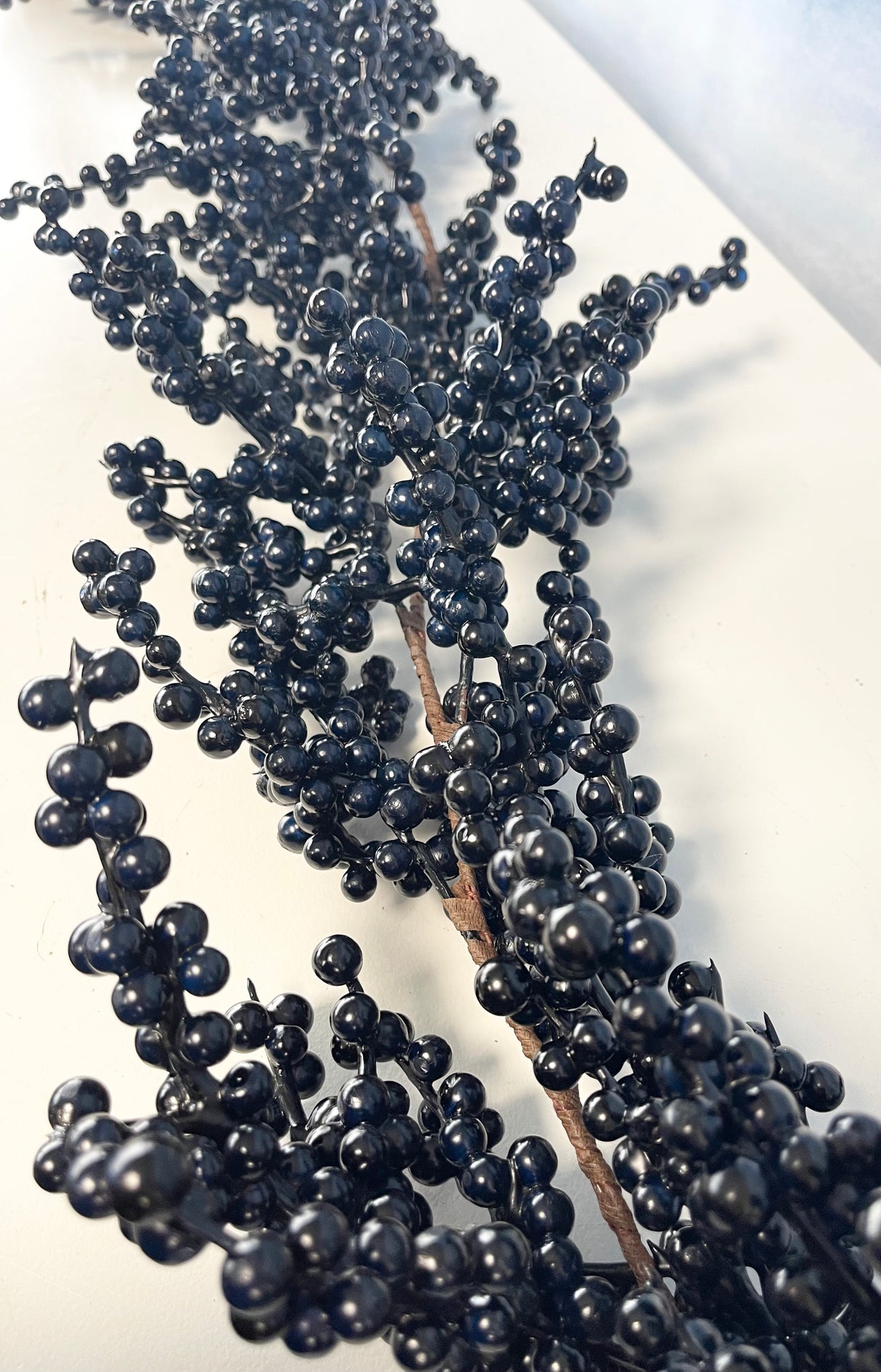 58" Bliss Navy Berry Garland