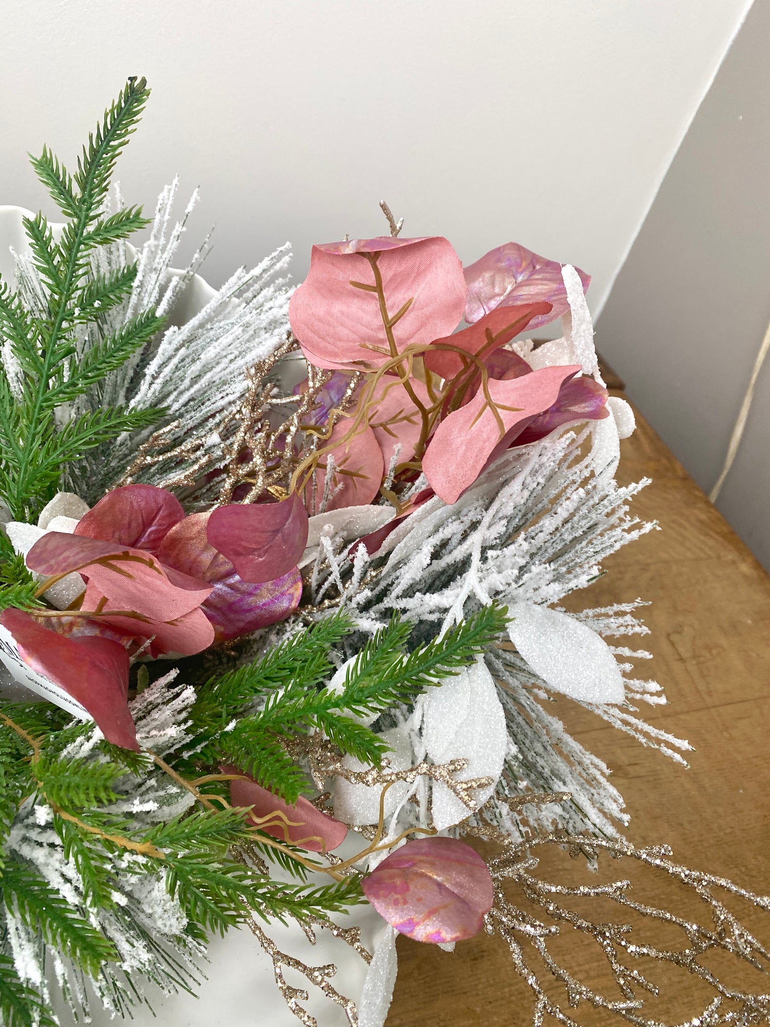 25" Sweet Delight Swag