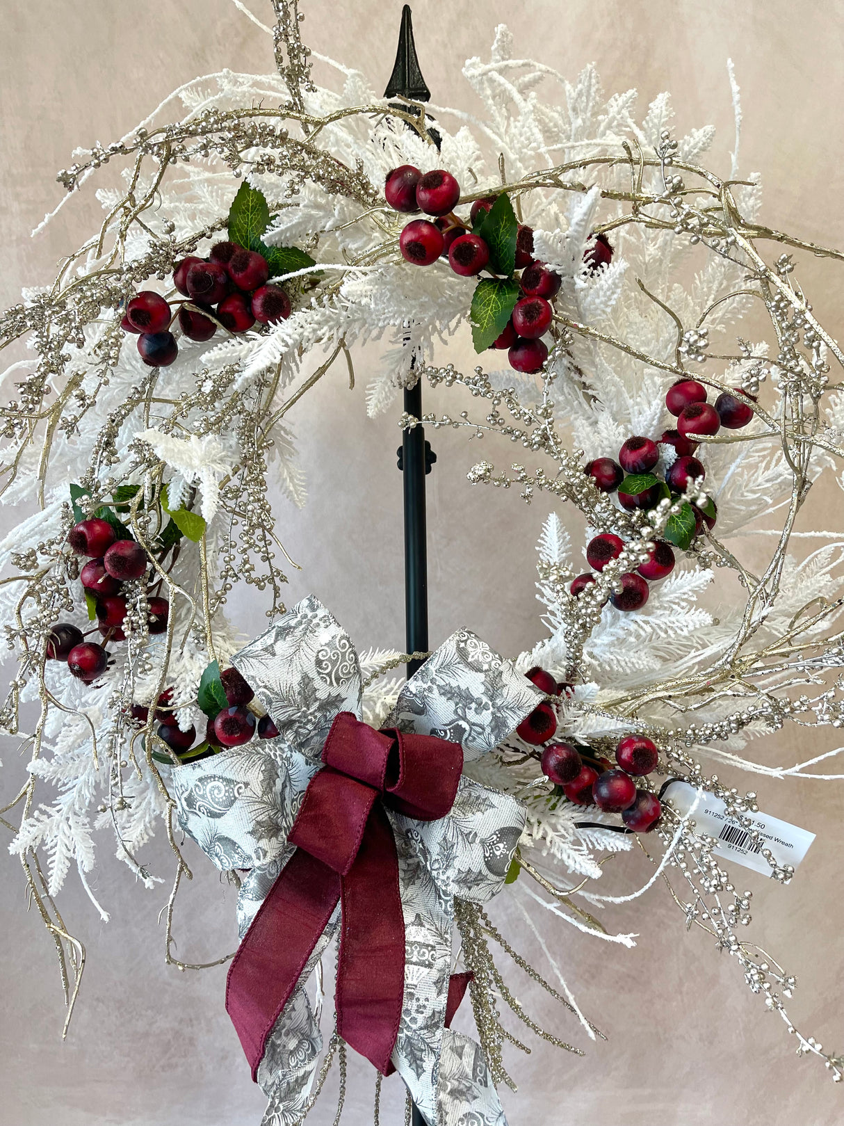 26" Snow Kissed Wreath