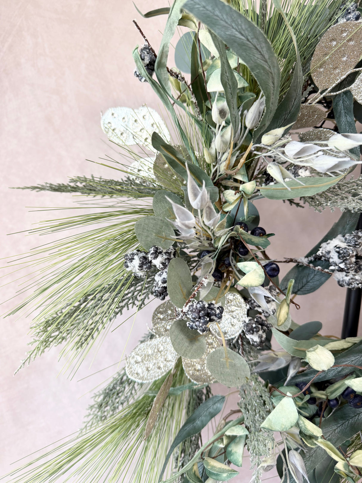 30" Woodland Winter Wreath