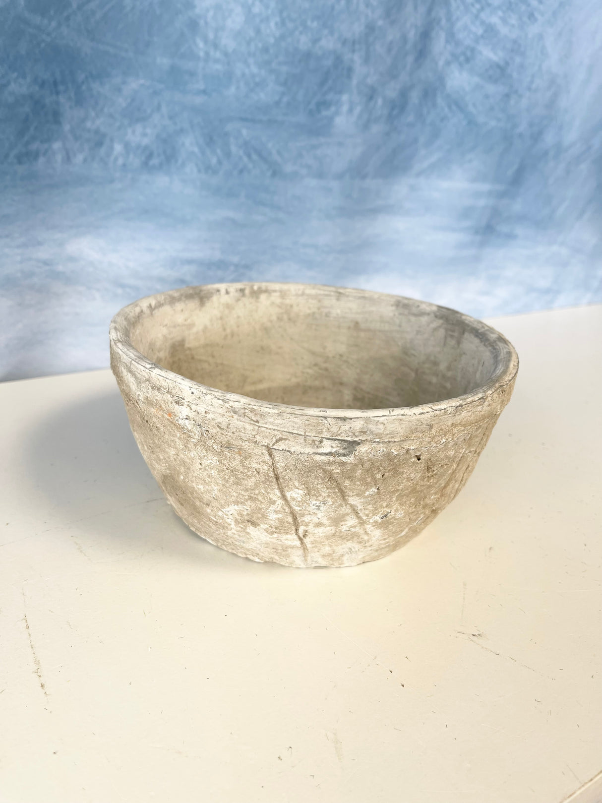 8" Antiqued Whitestone Big Bowl