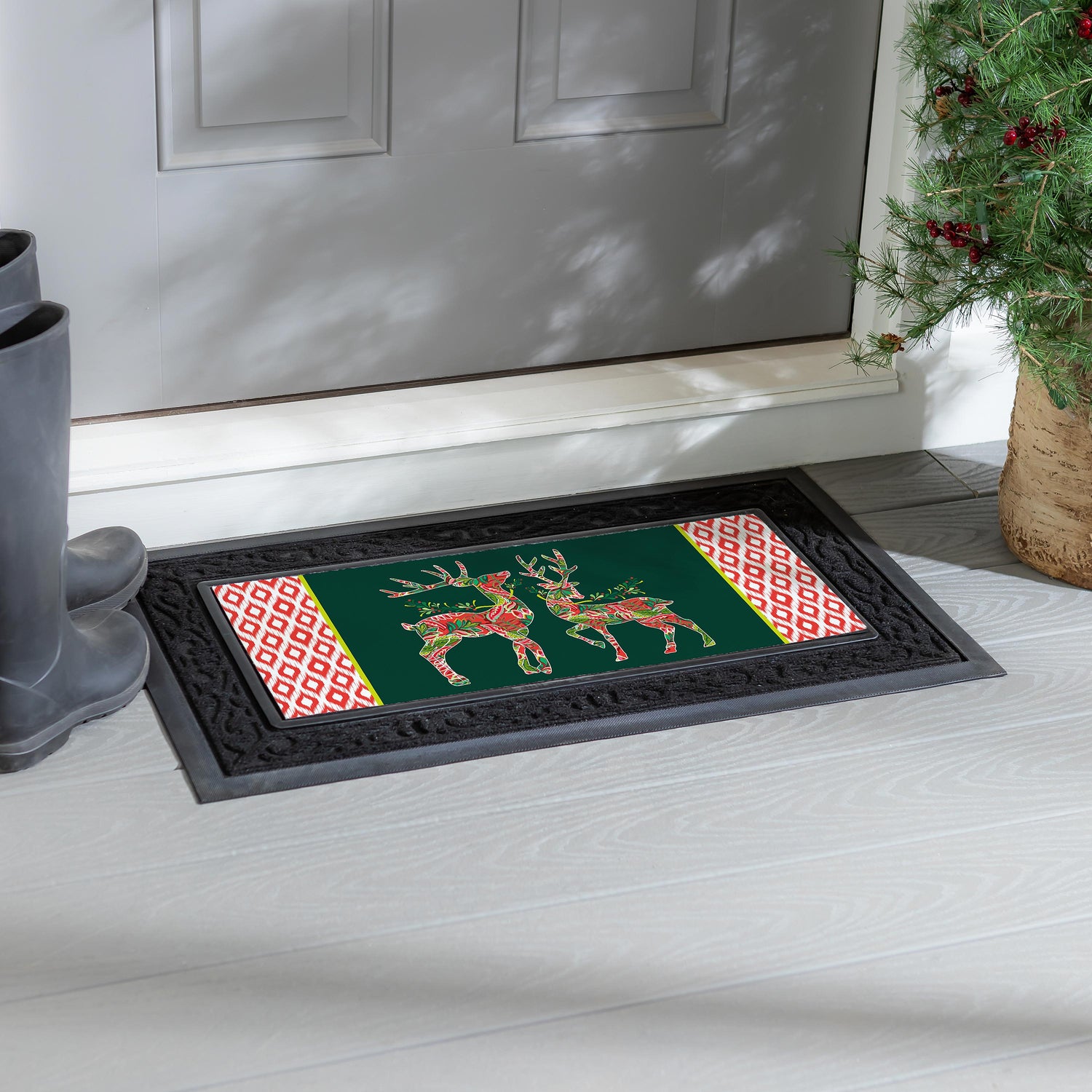 Patterned Reindeer Sassafras Switch Mat