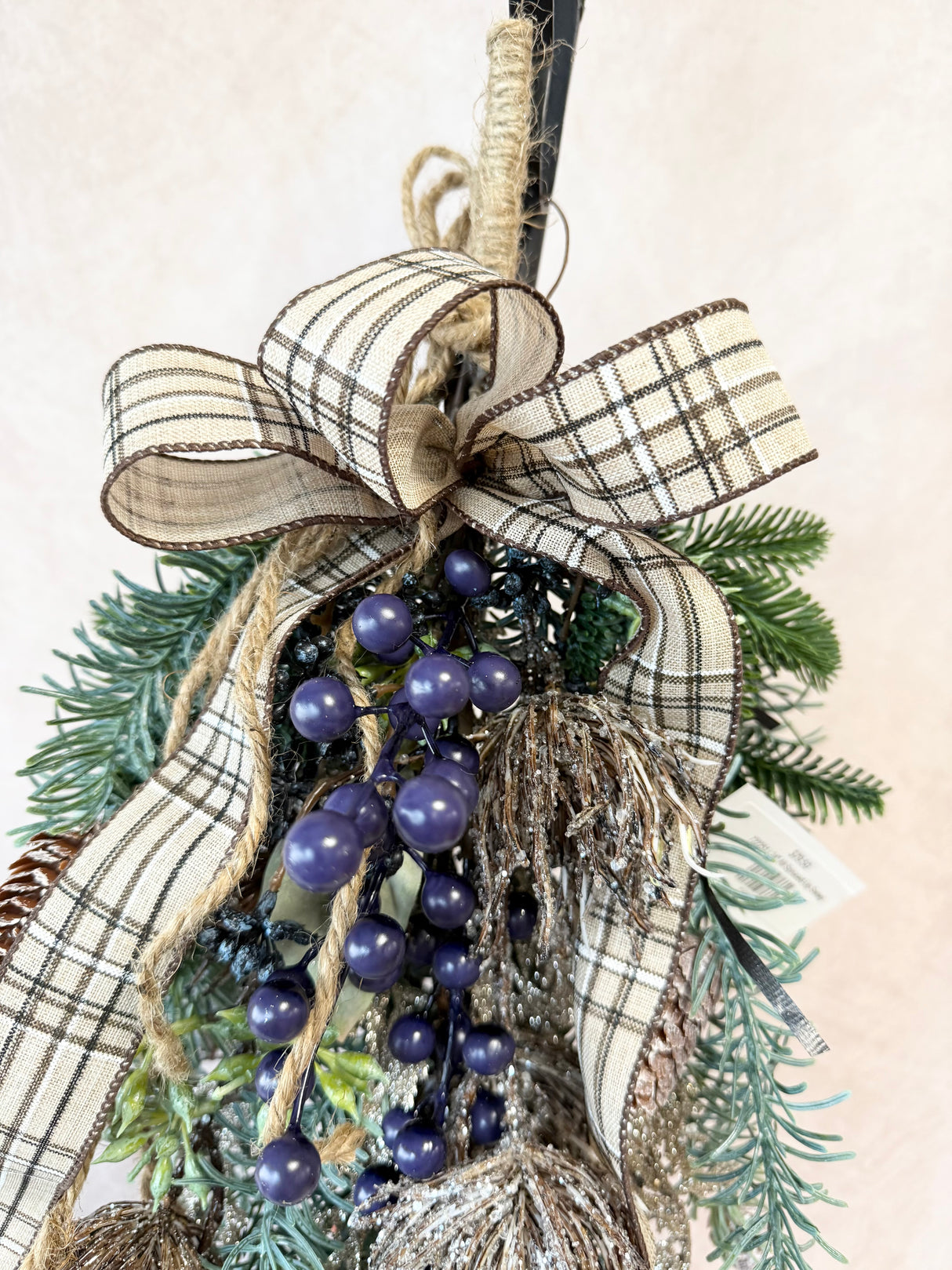 24" All Spruced Up Swag