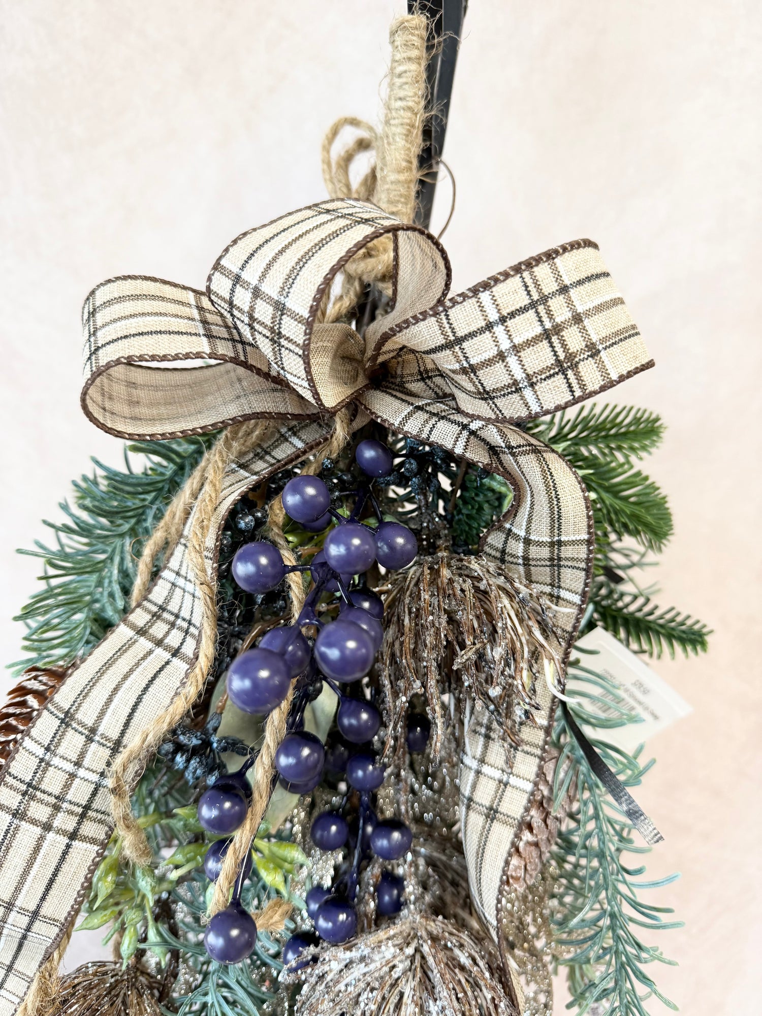 24" All Spruced Up Swag