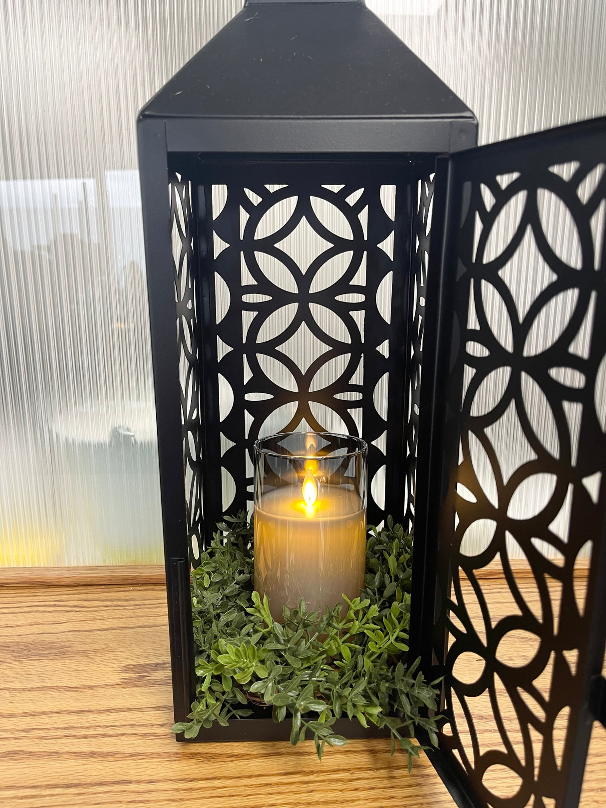 Iron Glow Lantern -2 Sizes