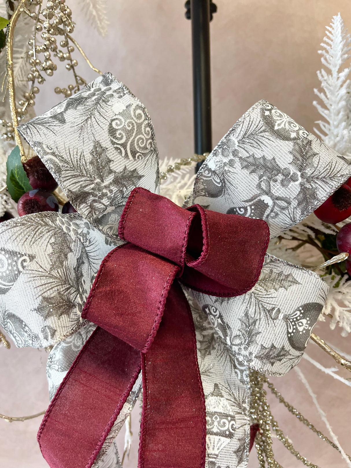 26" Snow Kissed Wreath