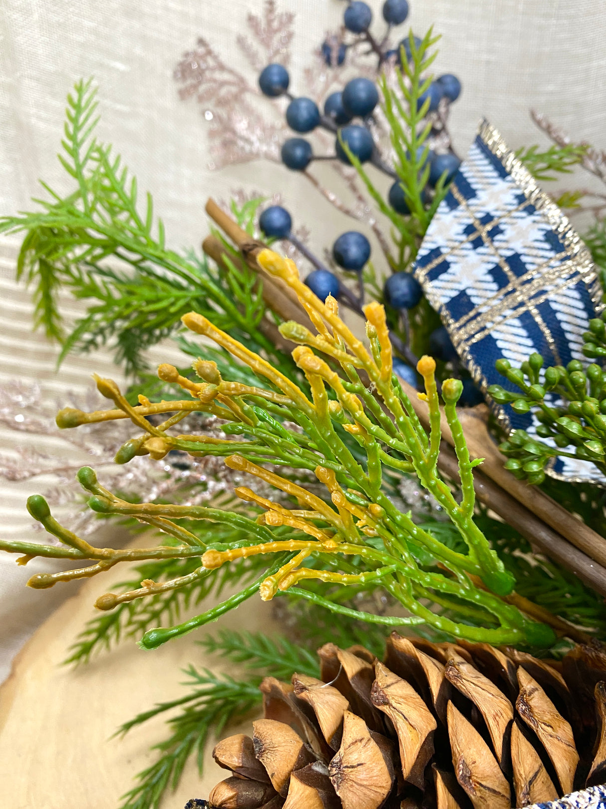 19" Glistening Winter Small Swag