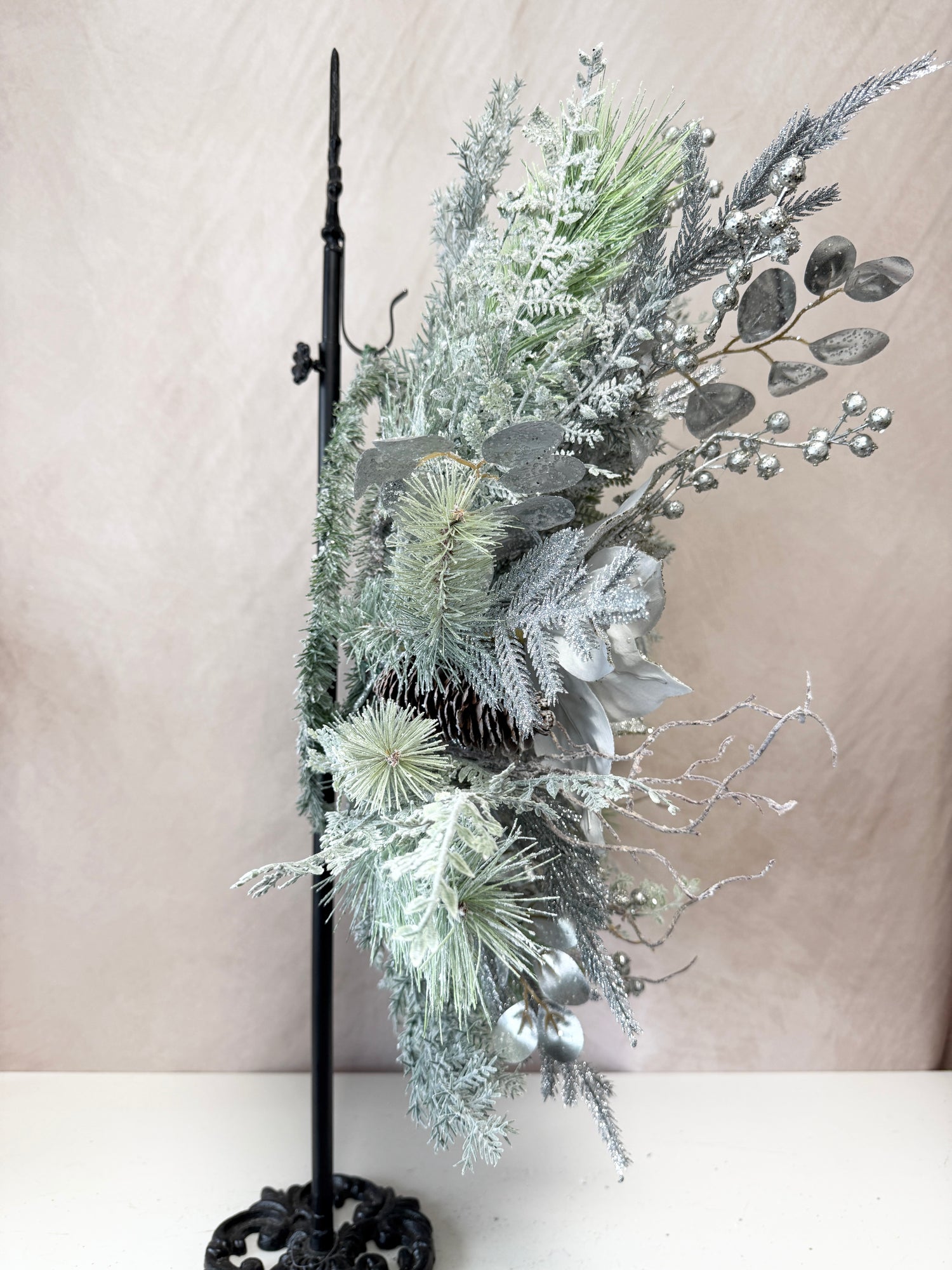 27" Frozen In Time Wreath