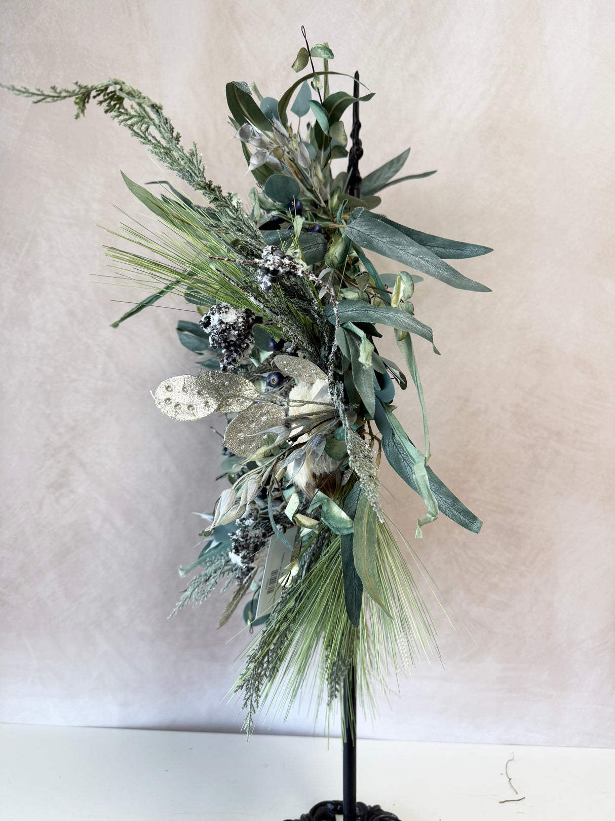 30" Woodland Winter Wreath