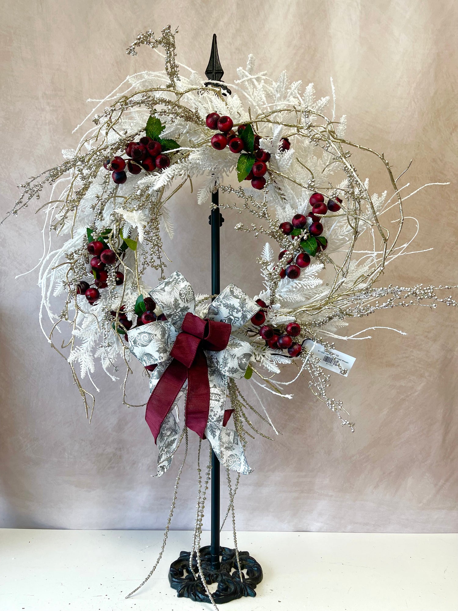 26" Snow Kissed Wreath
