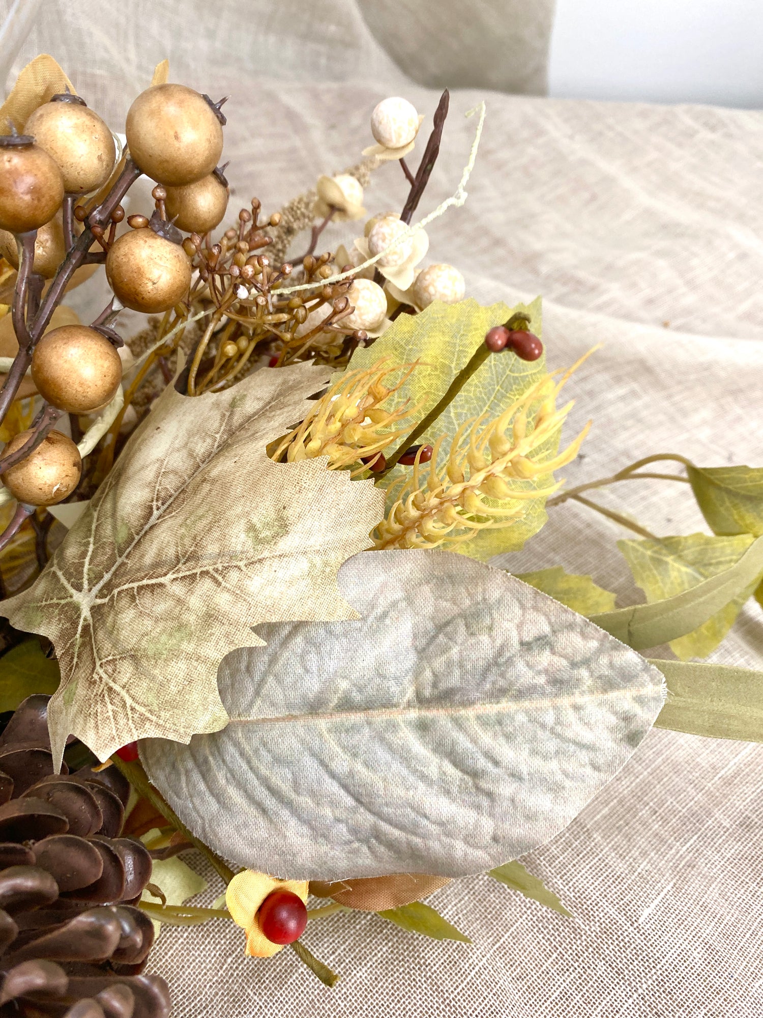 23" Afternoon Stroll Swag