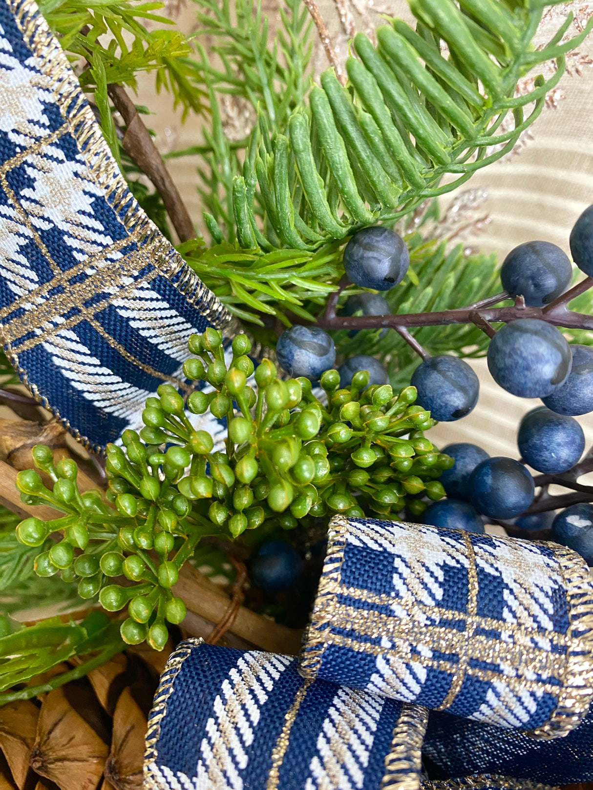 19" Glistening Winter Small Swag