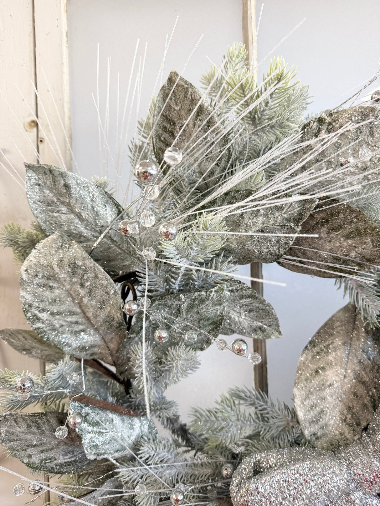 Silver Tidings Wreath Kit