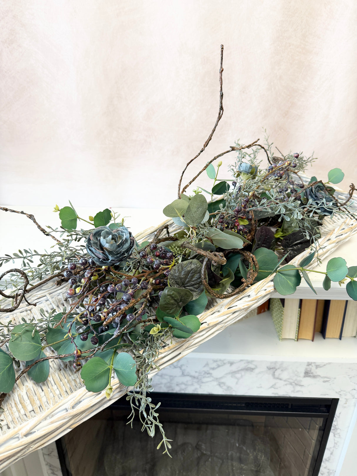 38" Betty Blues Swag