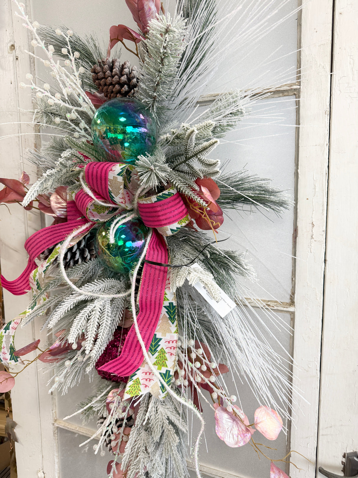 37" Kates Whimsical Door Swag