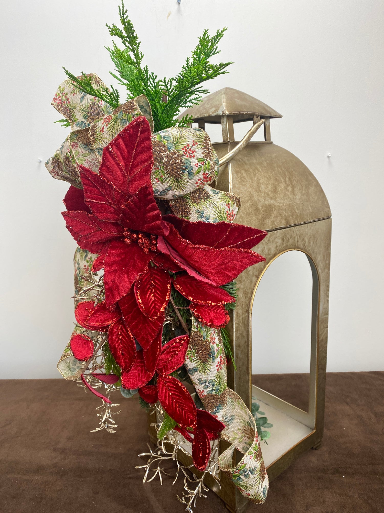 26" Festive Forest Lantern Swag