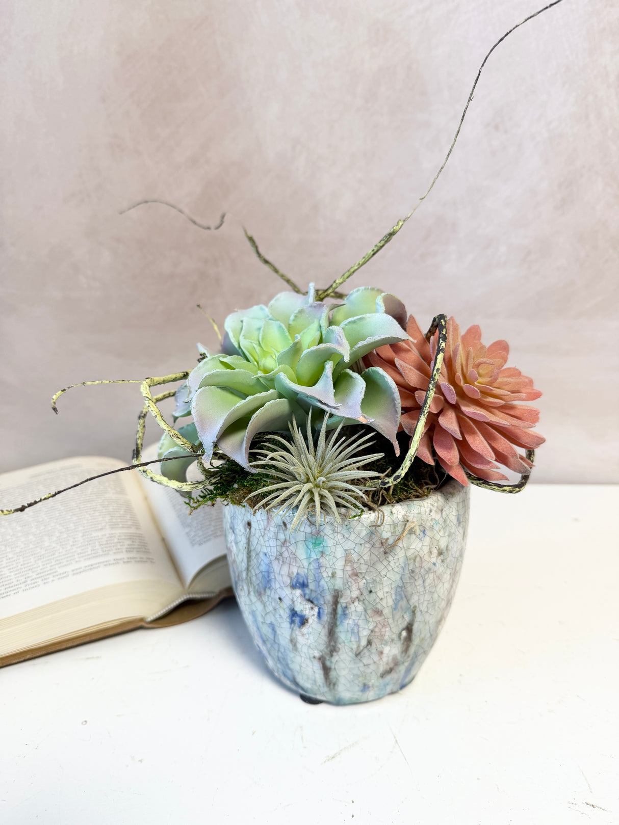 9" Lovely Lorraine Centerpiece