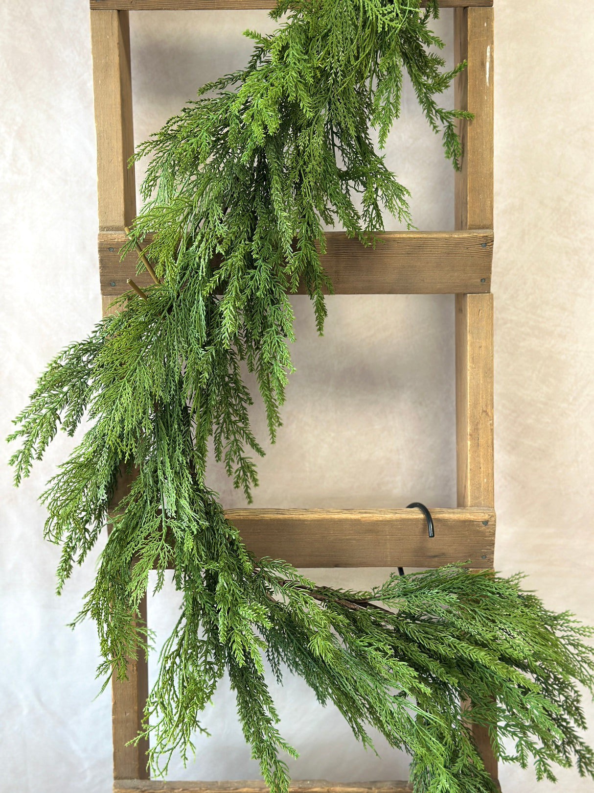 6' Ultra Deluxe Mixed Cedar Garland