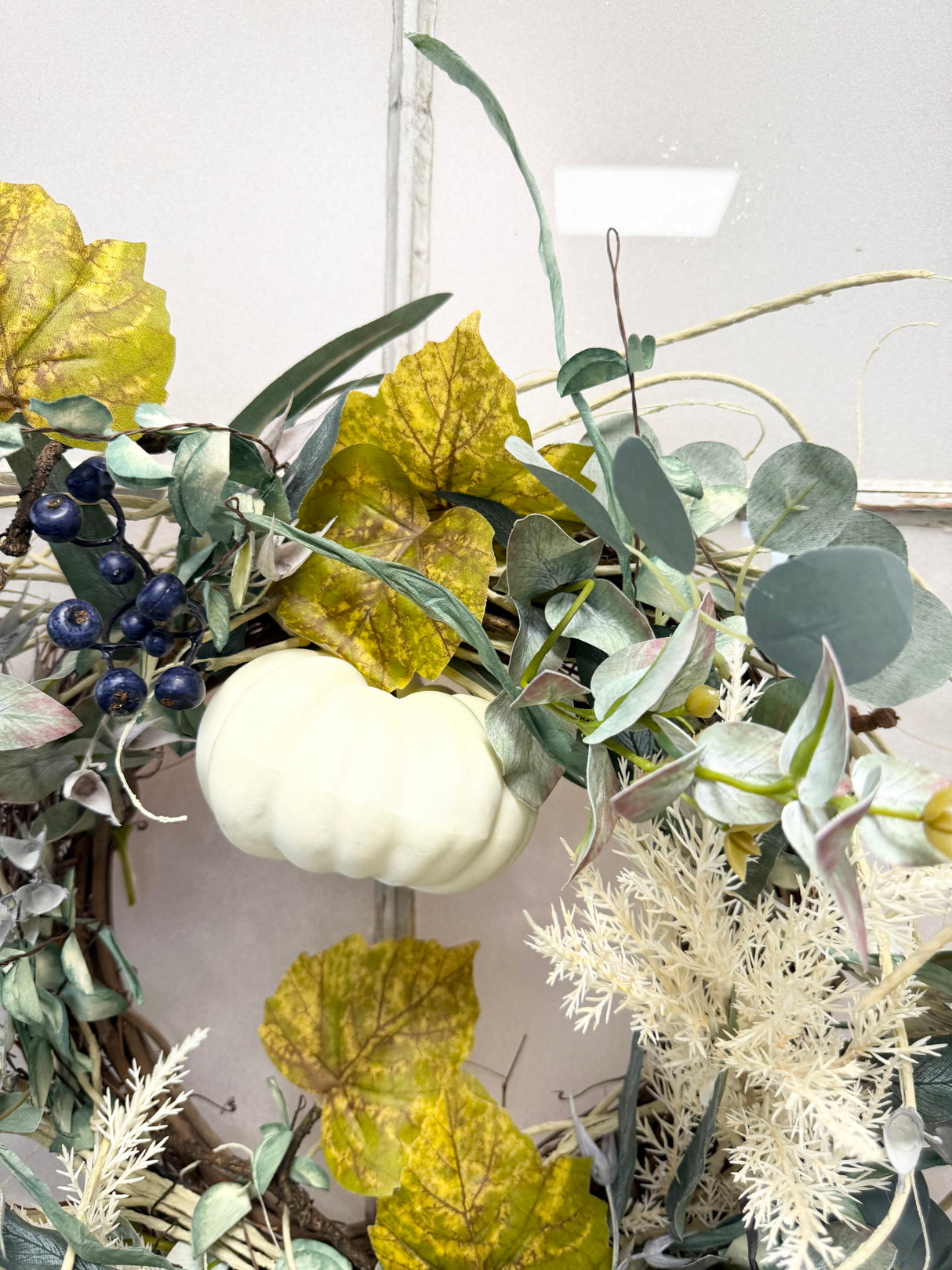 23" Fall Delight Wreath