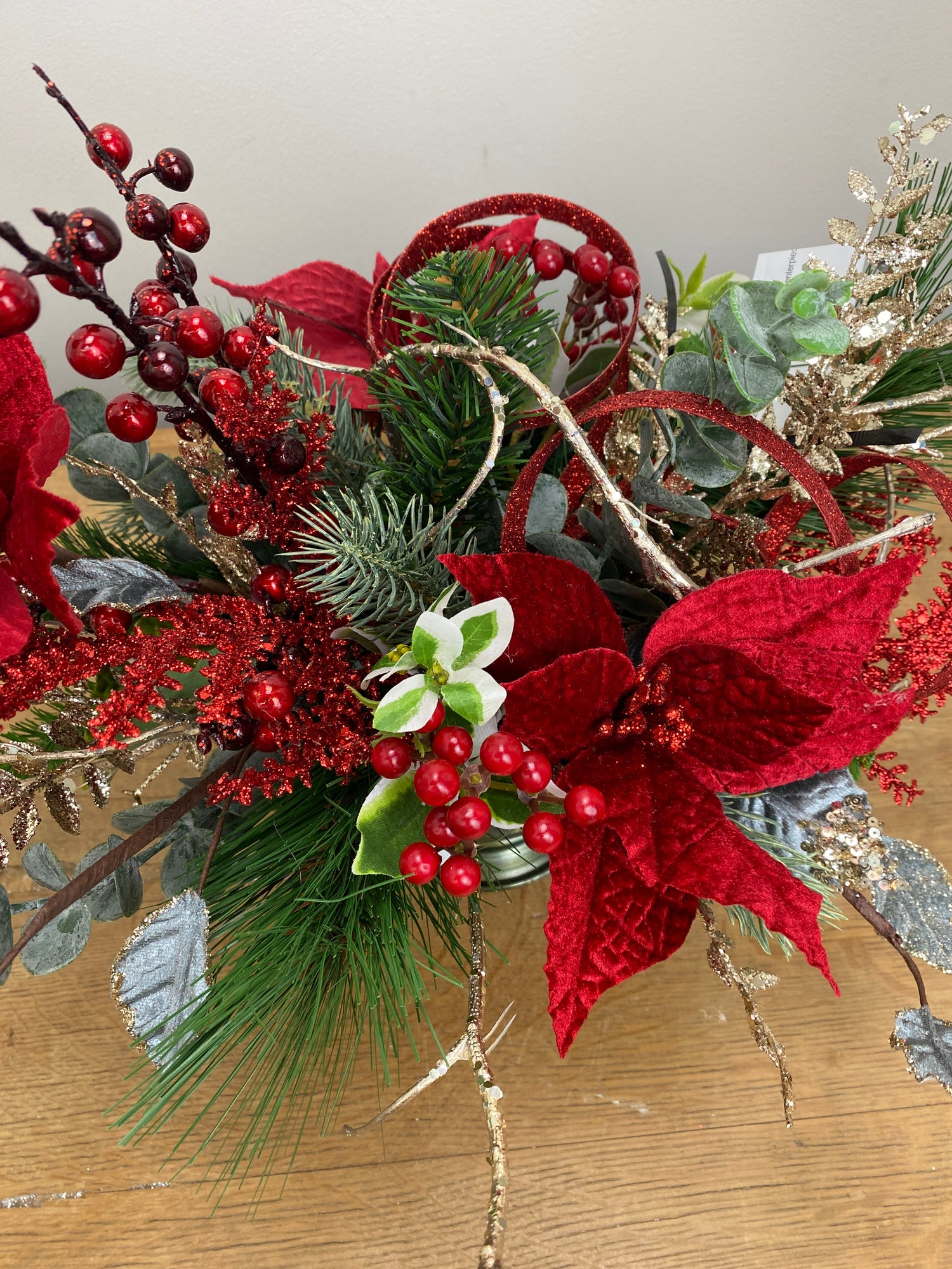 22" Red Sparkle Season Centerpiece