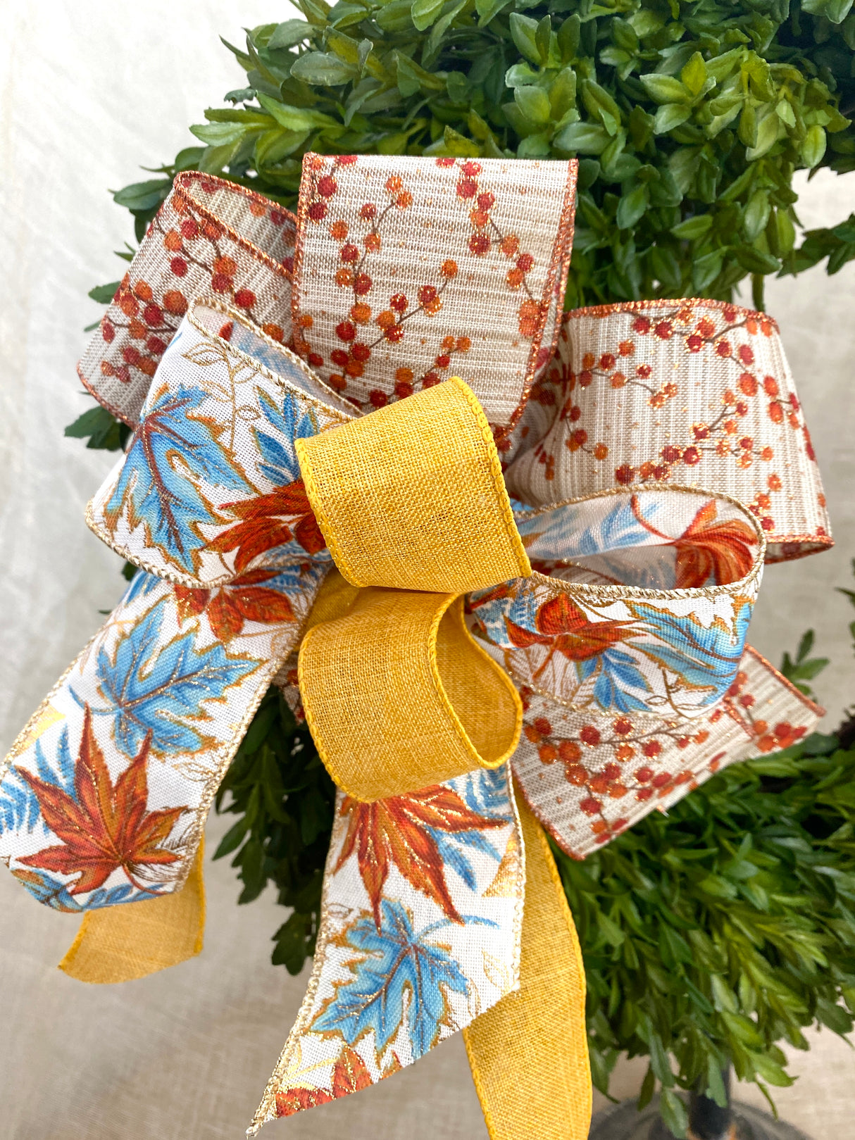 11" Crisp Falling Leaves Bow
