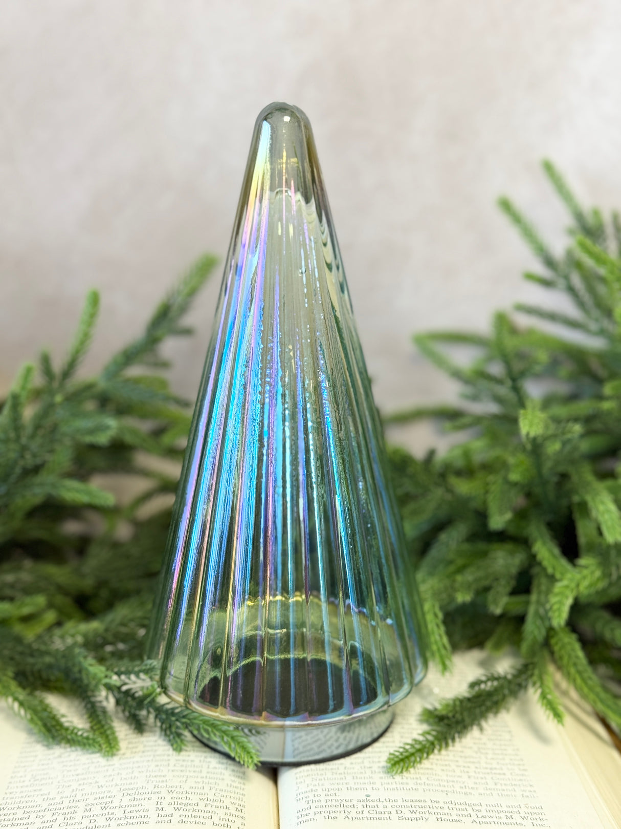 11.5" Leo Glass Tree