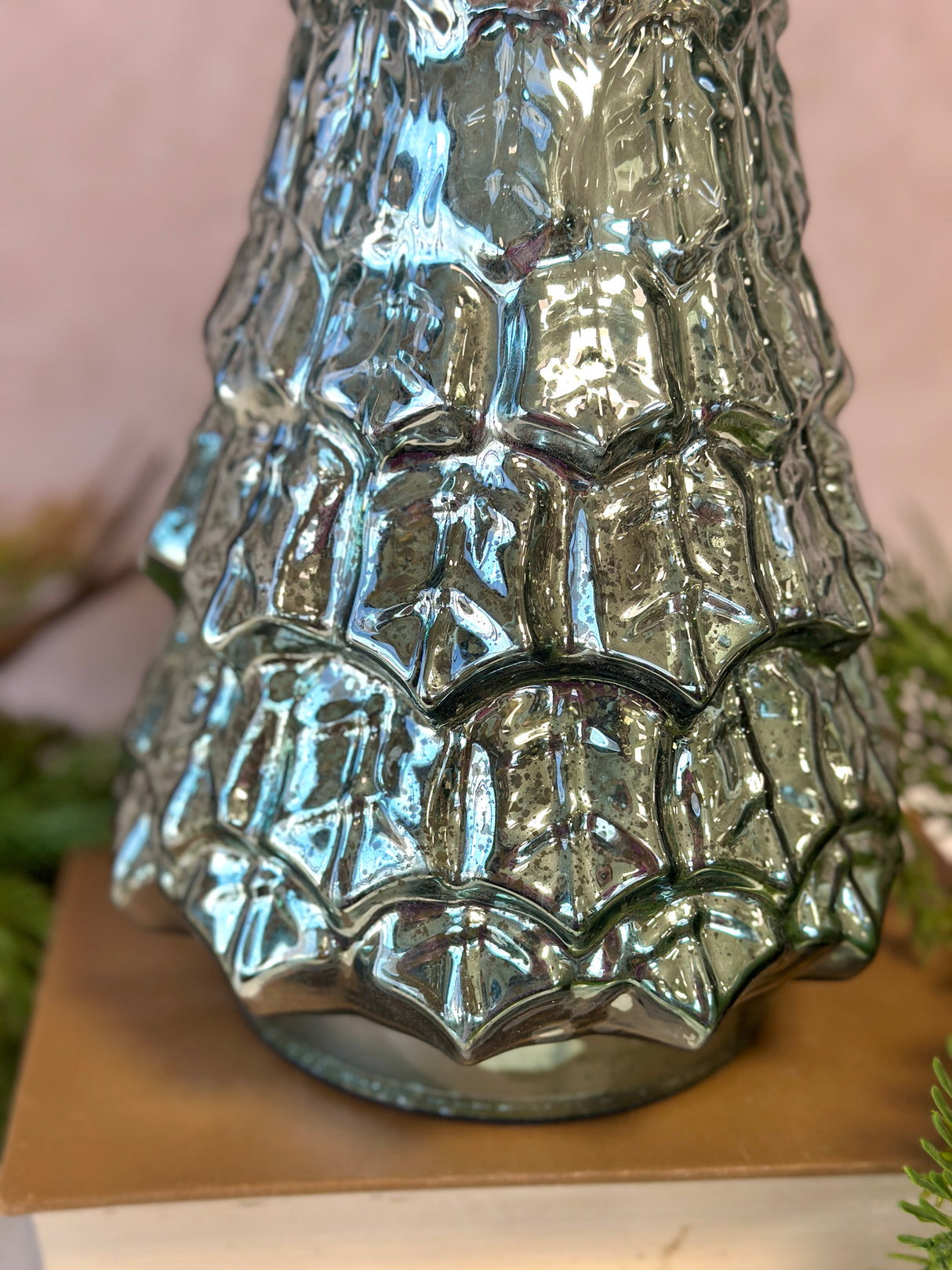 15" Aries Glass Tree