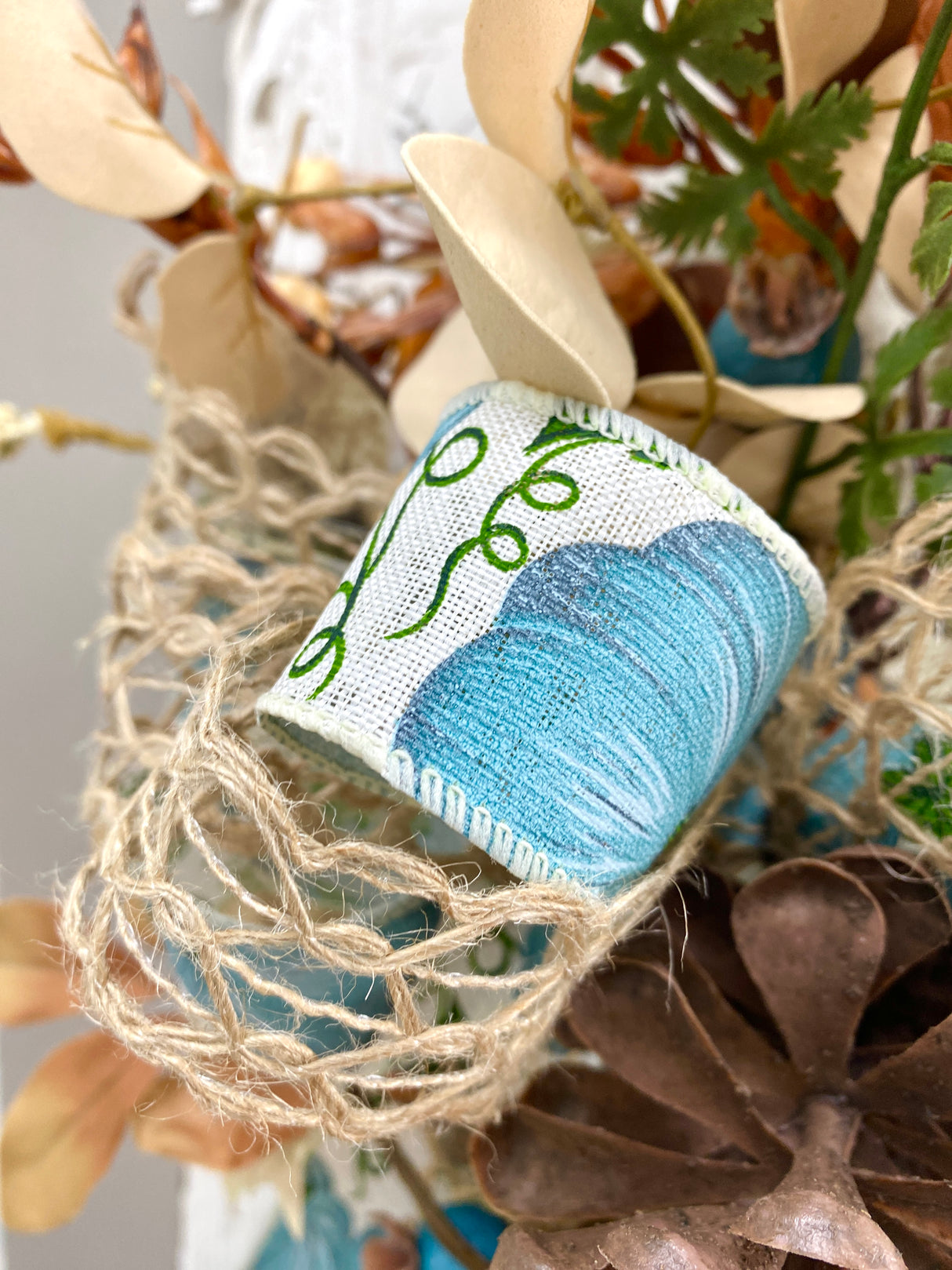 28" Sweet Autumn Swag