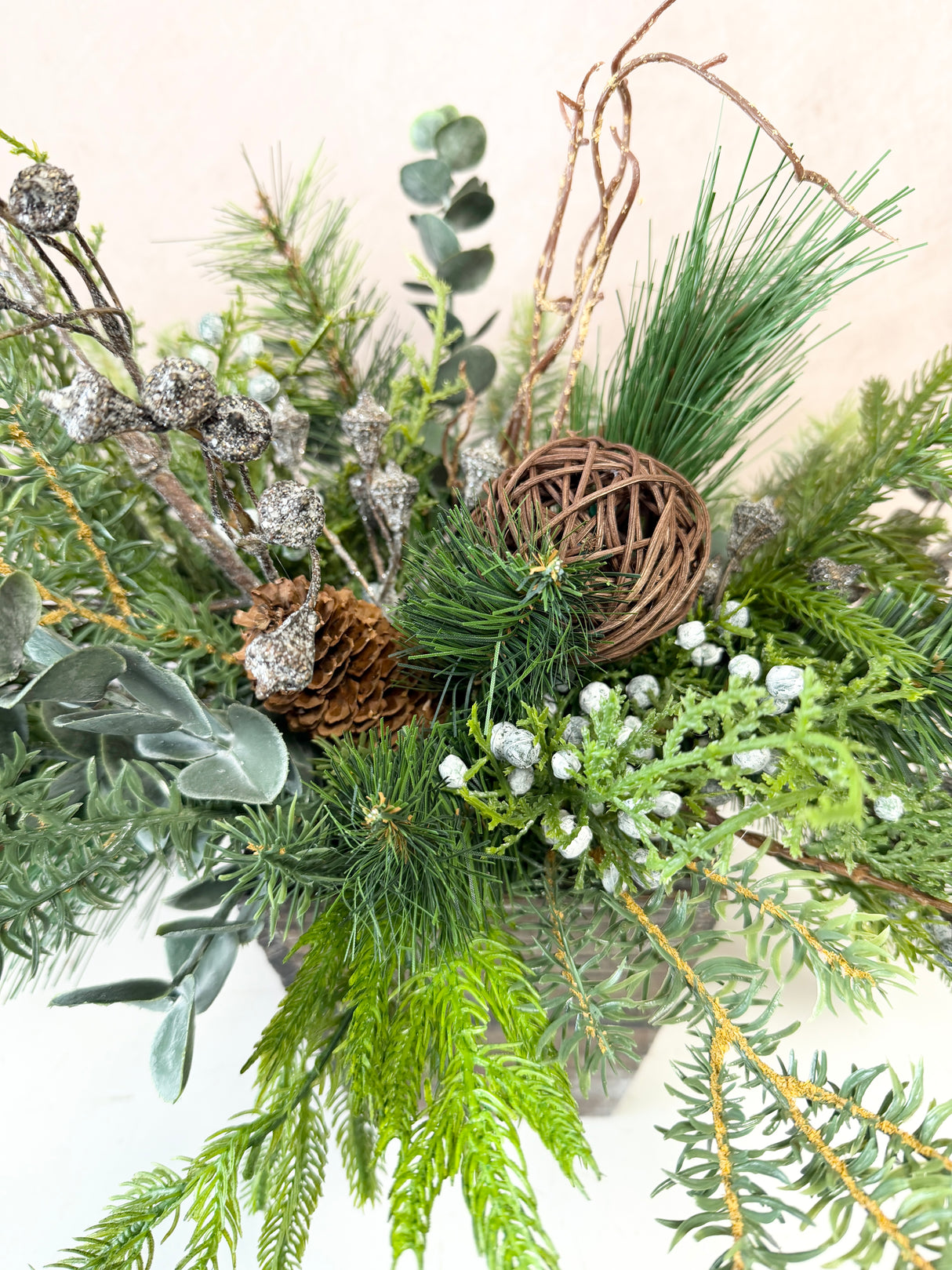 19" Woodland Winter Centerpiece