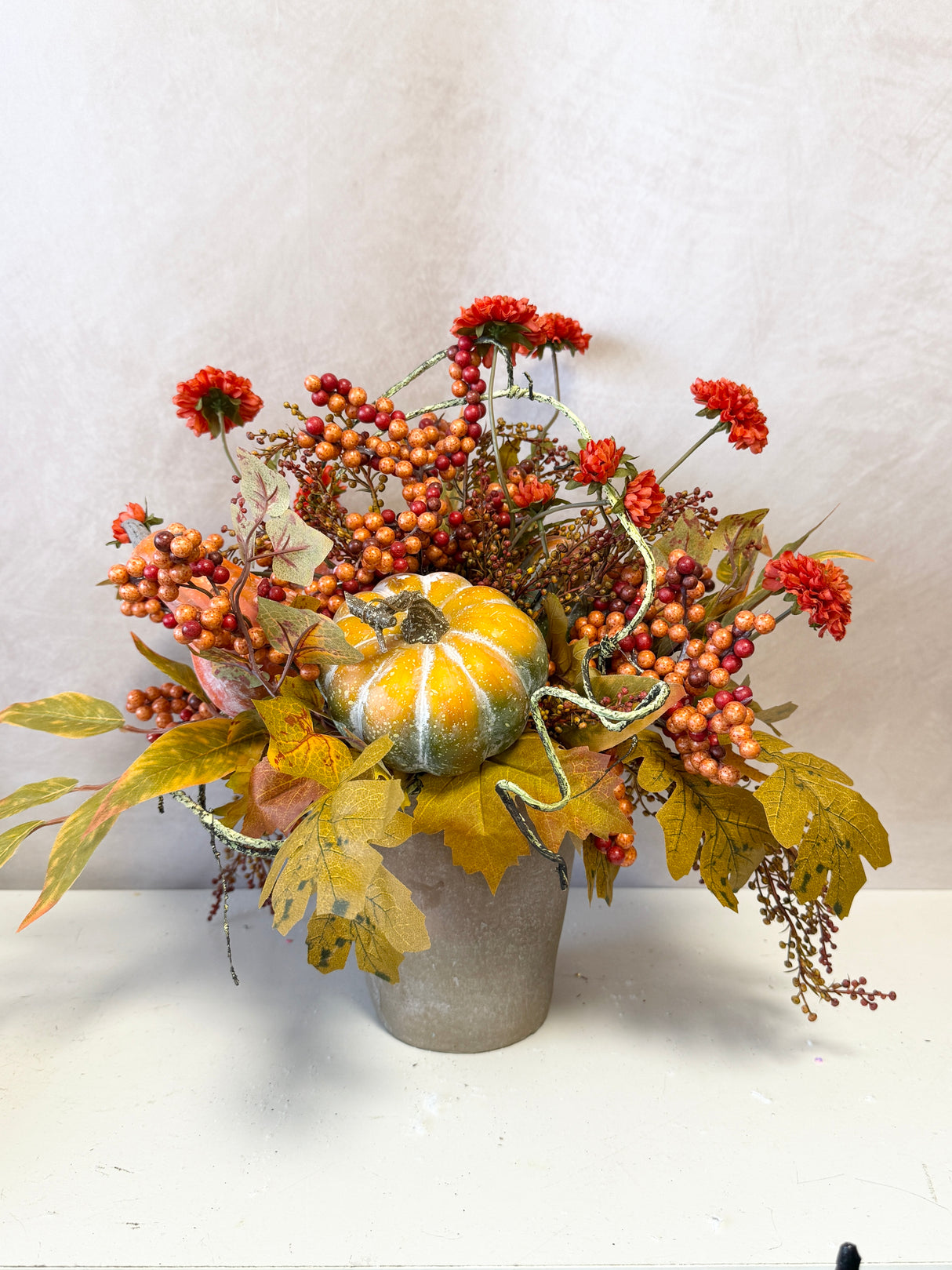 18" Falling Leaves & Pumpkins Please Centerpiece