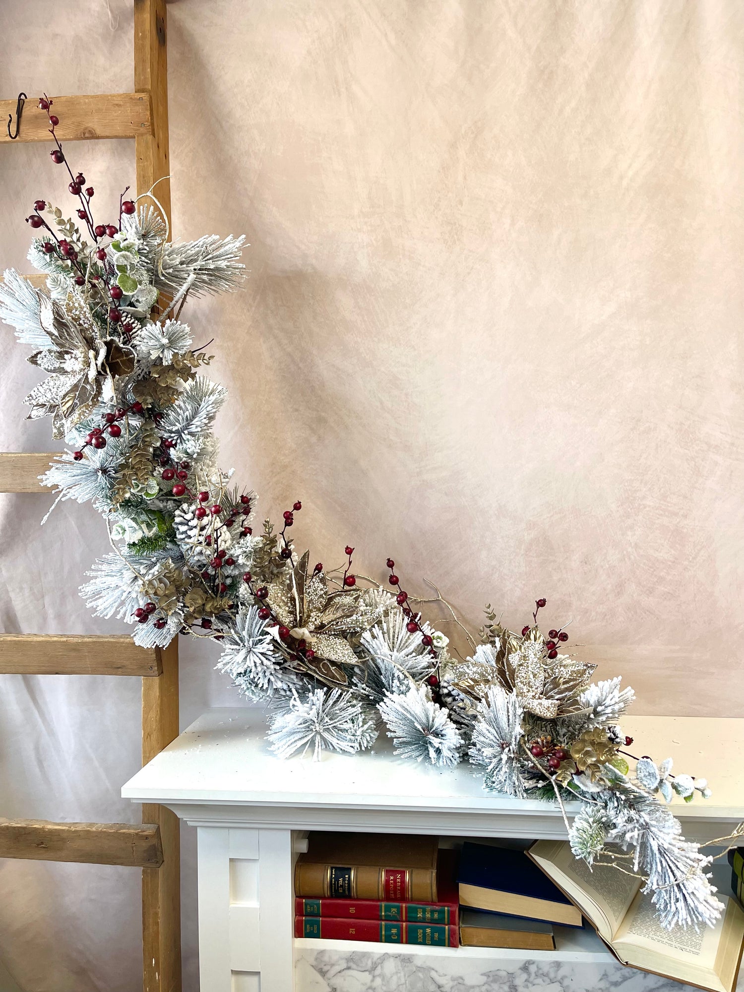 68" The Magic Of Winter Garland