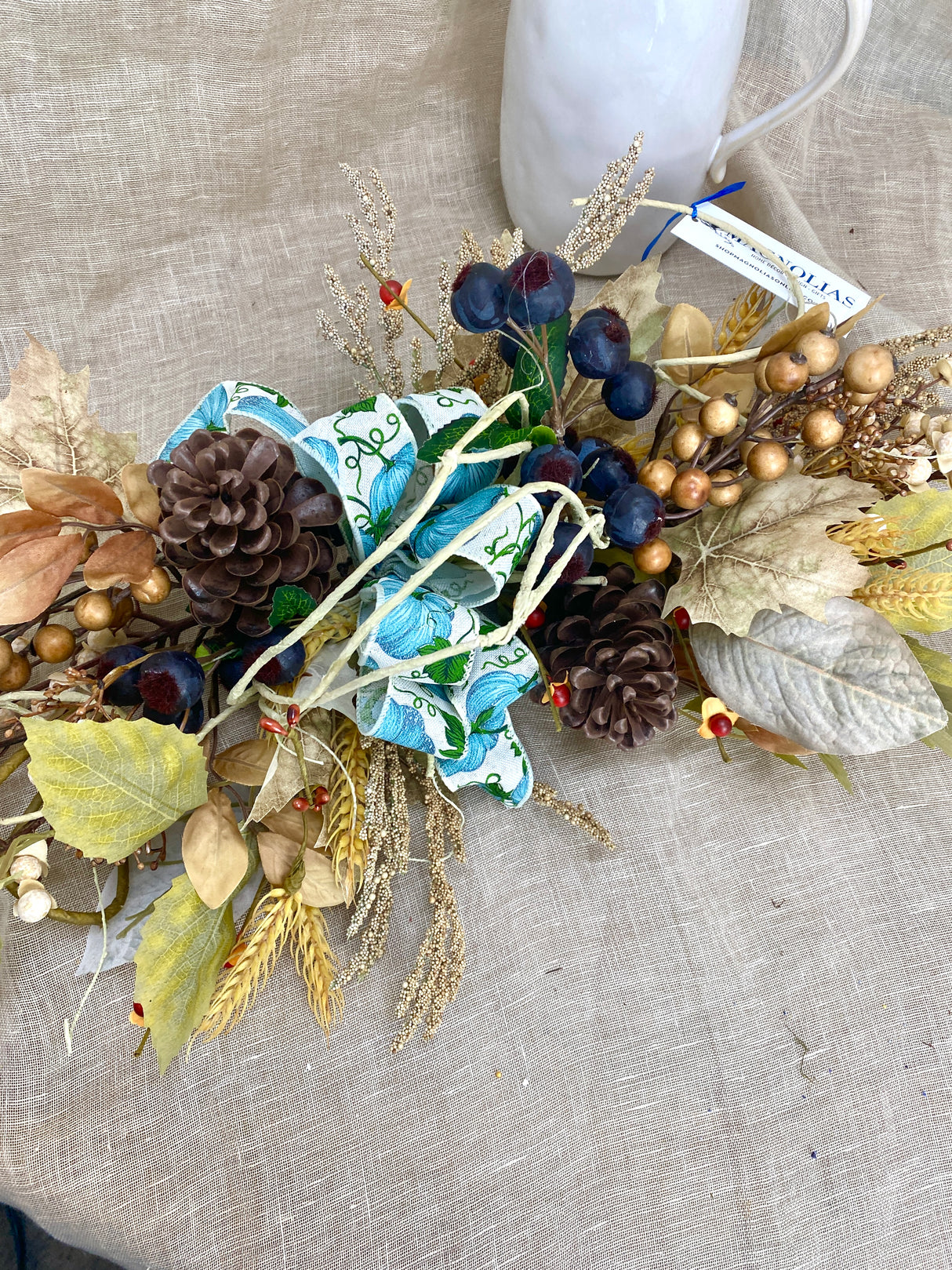 23" Afternoon Stroll Swag